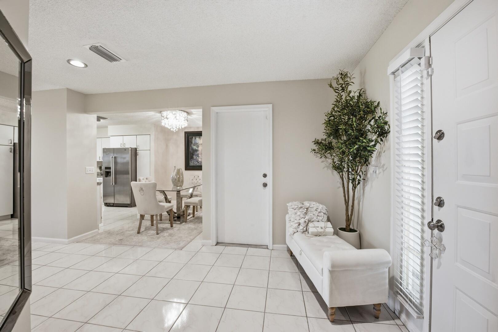 9172 Boca Gardens Parkway B