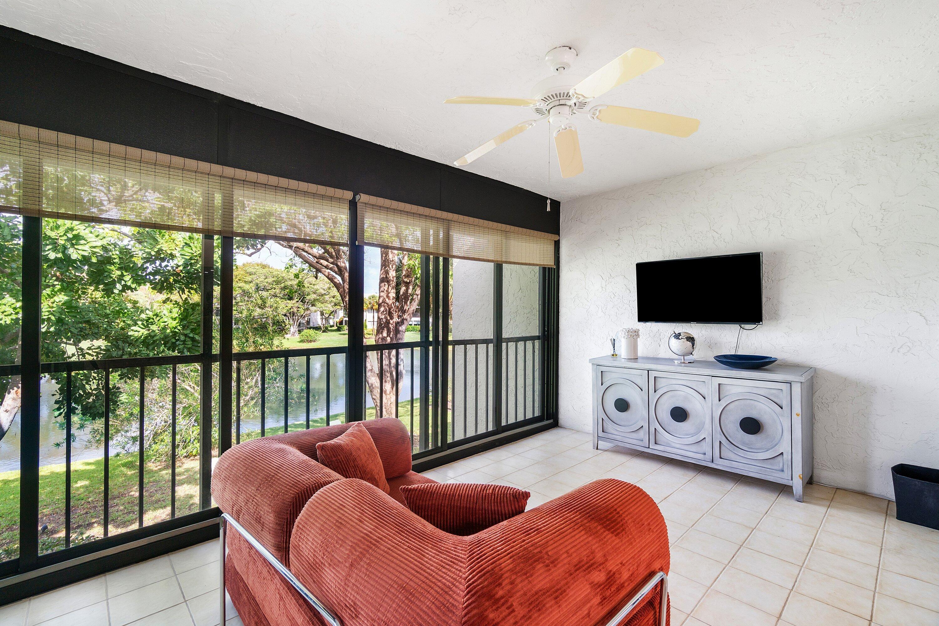 61 Eastgate Drive D