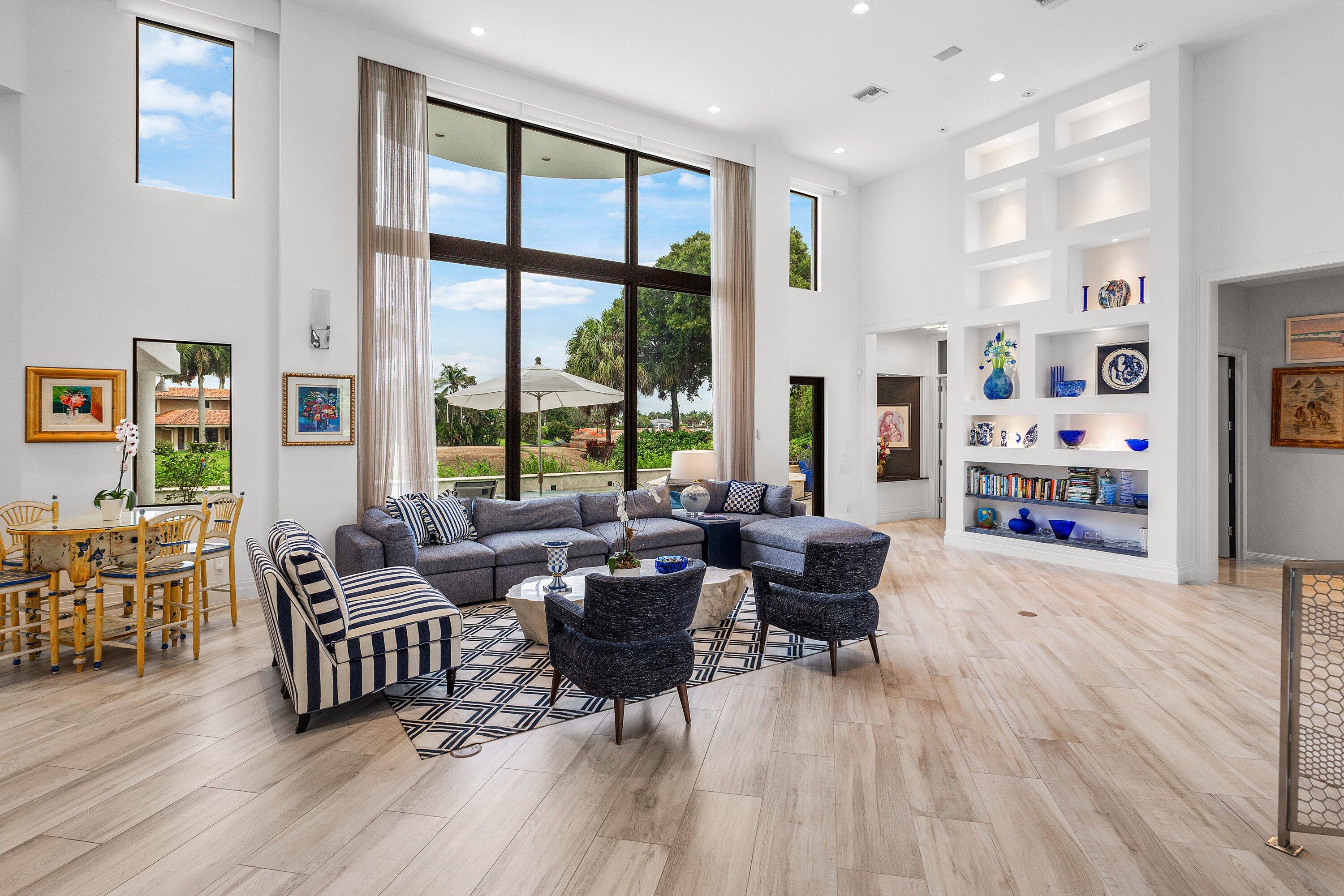 7027 Queenferry Circle