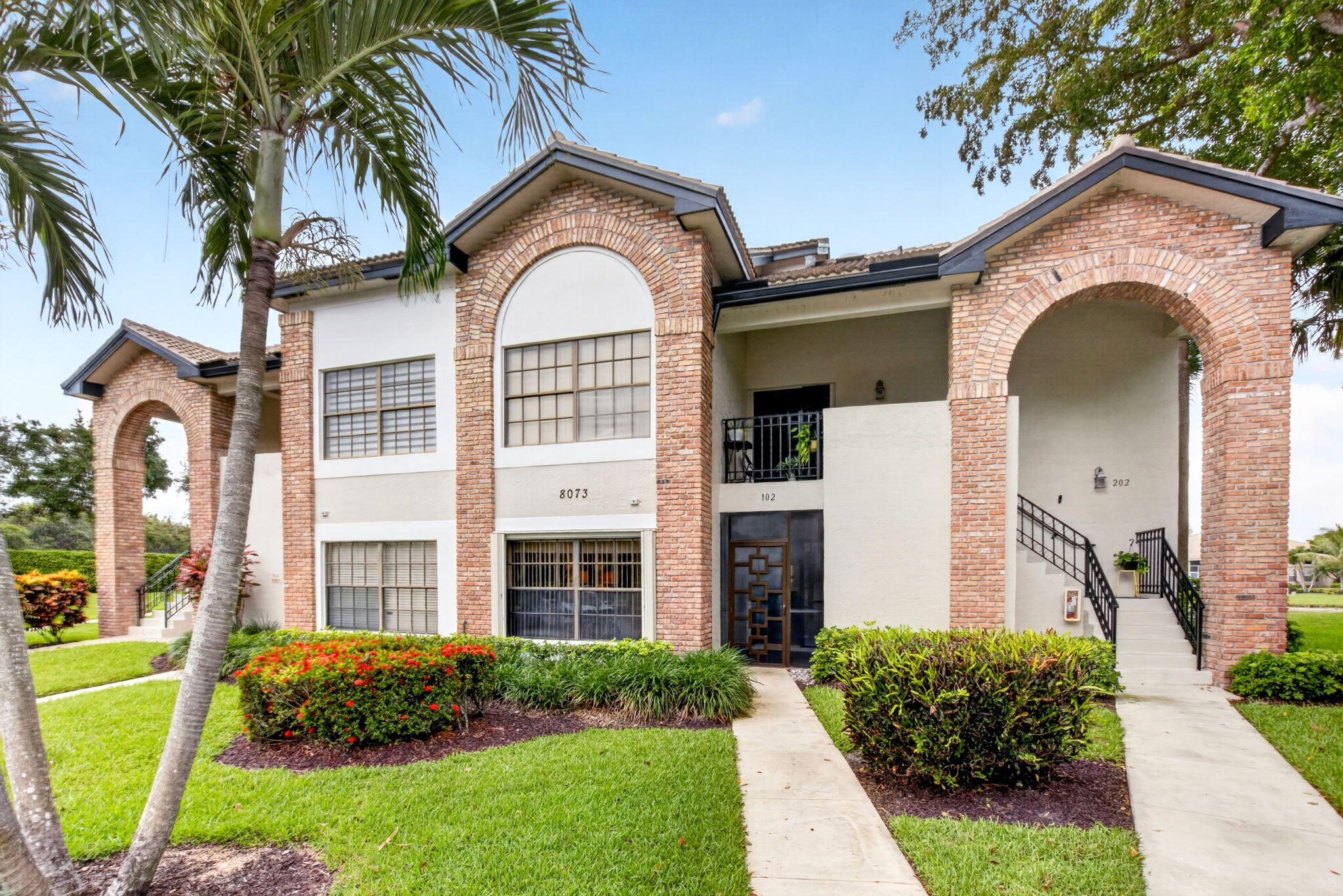 8073 Aberdeen Drive 201