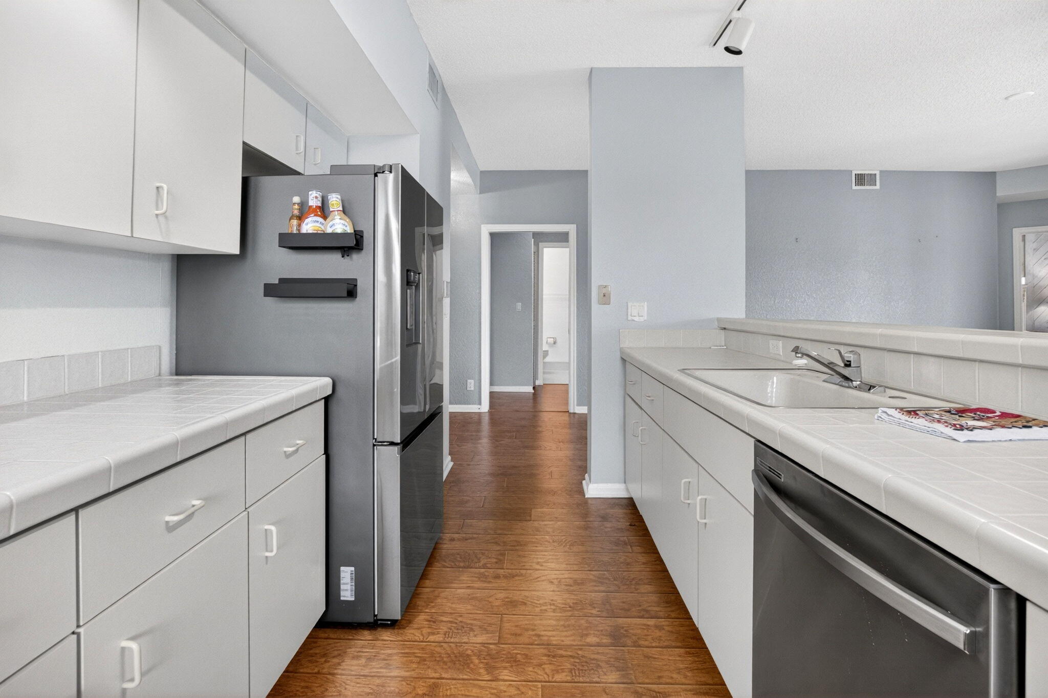 8073 Aberdeen Drive 201