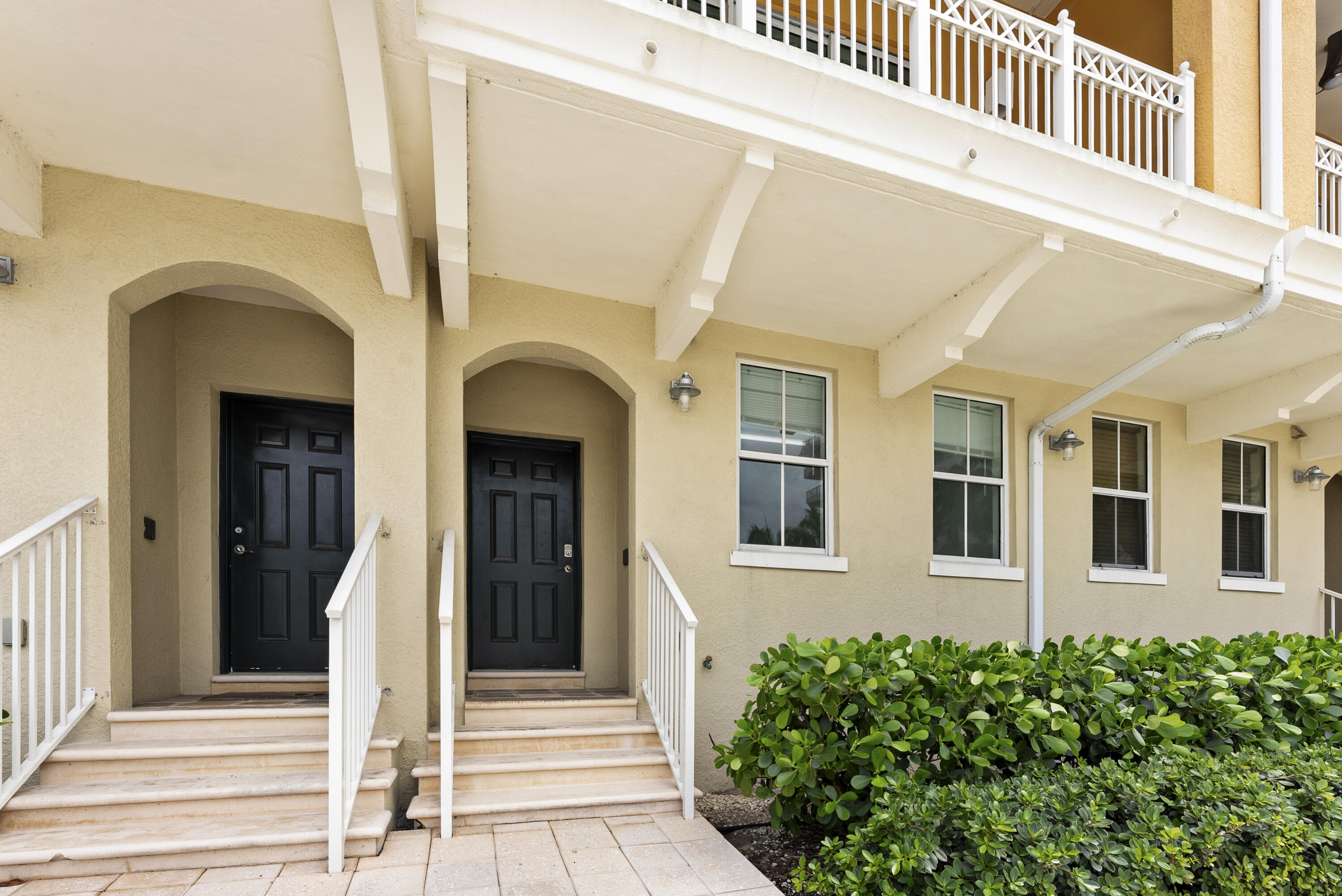 643 Casa Loma Boulevard