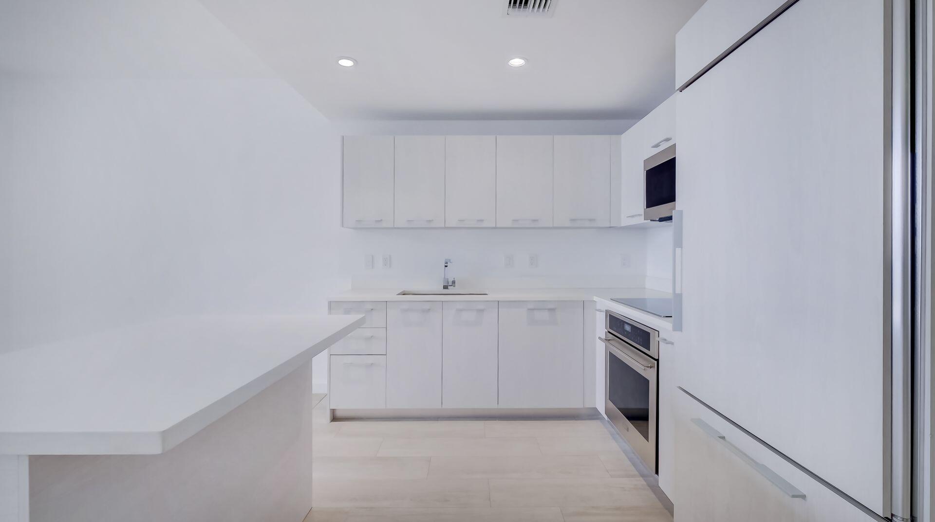 45 SW 9th Street 2502