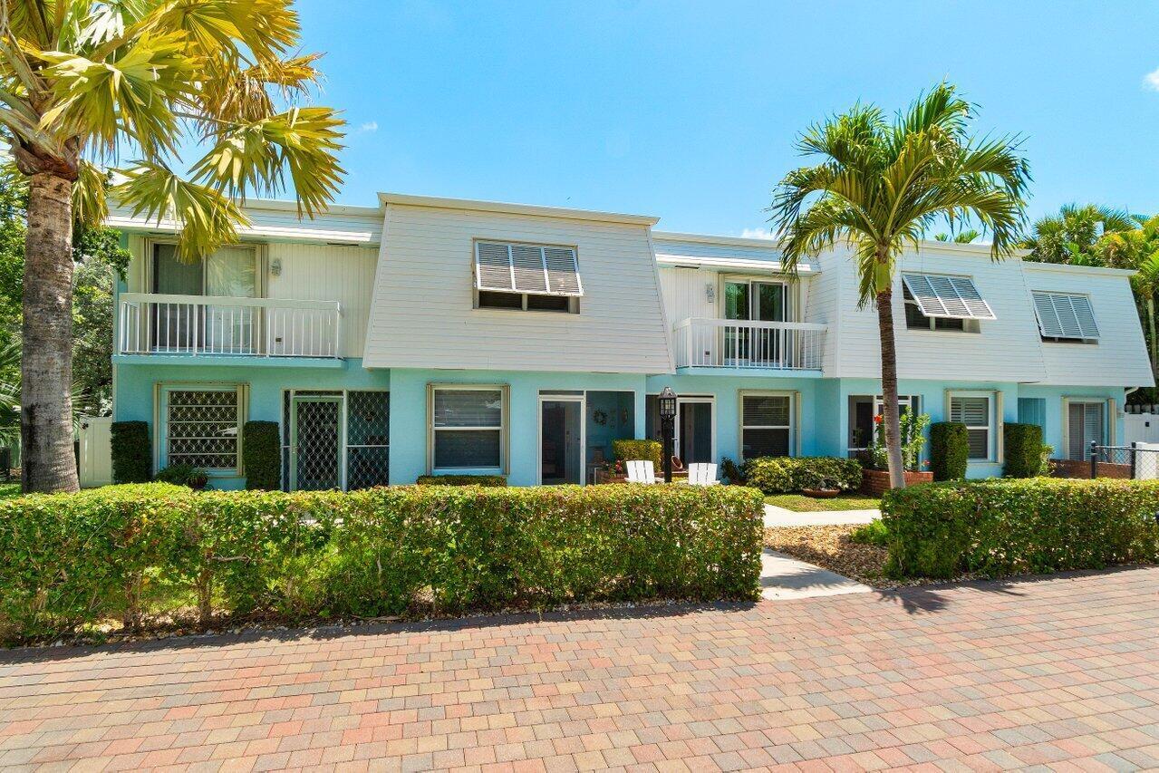 842 SE 19th Avenue 103