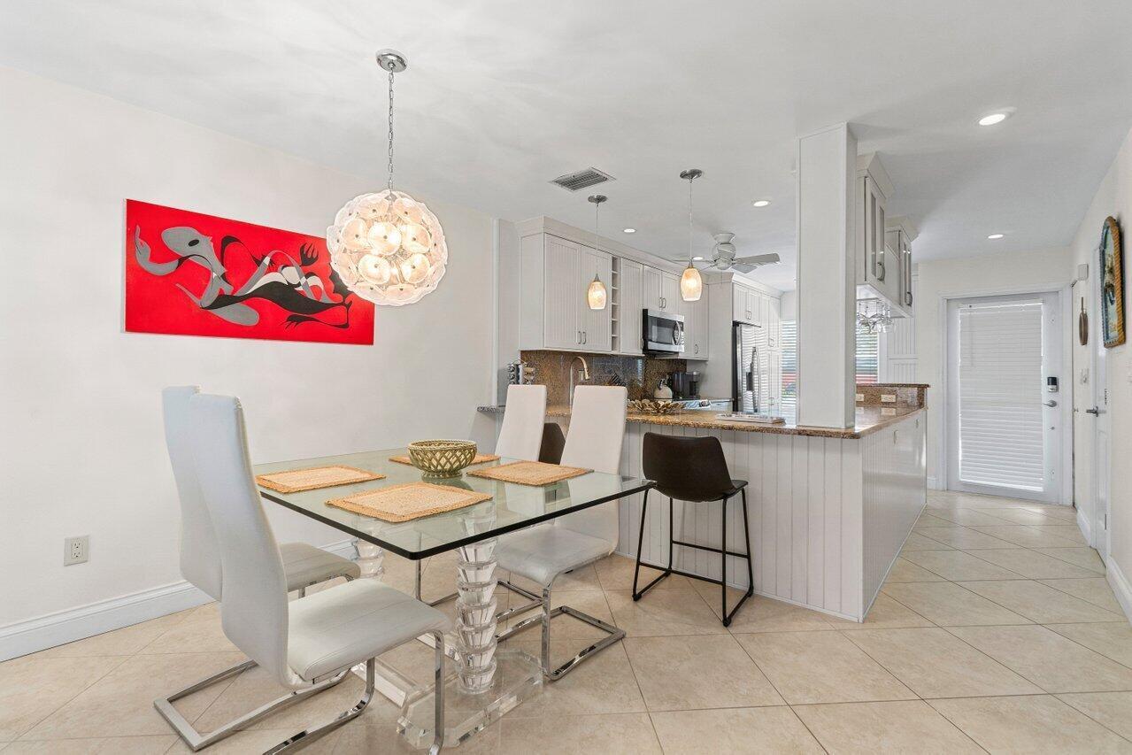 842 SE 19th Avenue 103