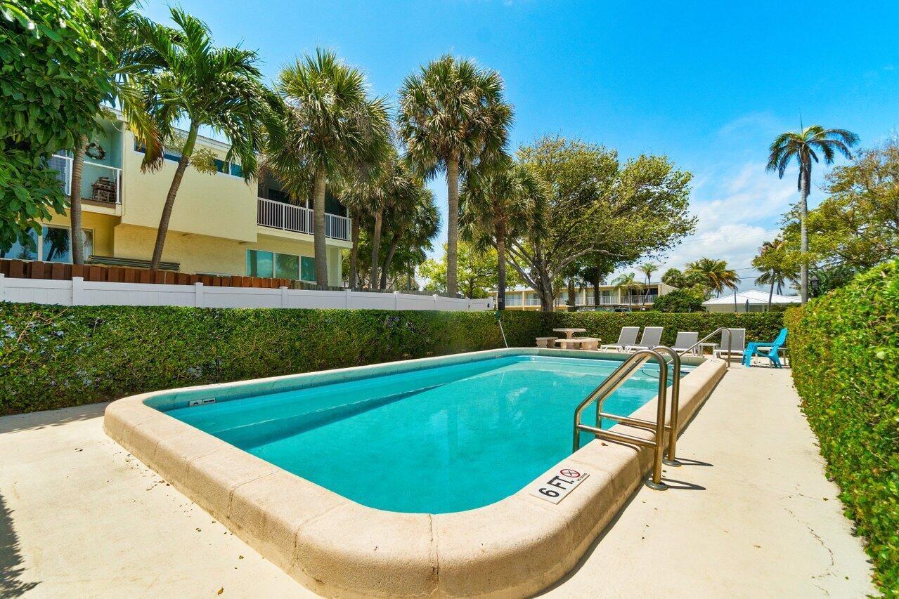 842 SE 19th Avenue 103