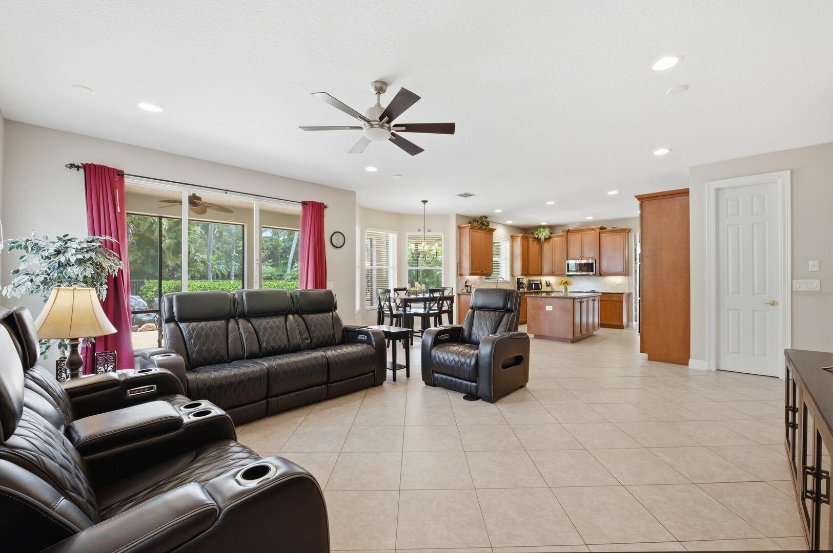 11161 Sunset Ridge Circle