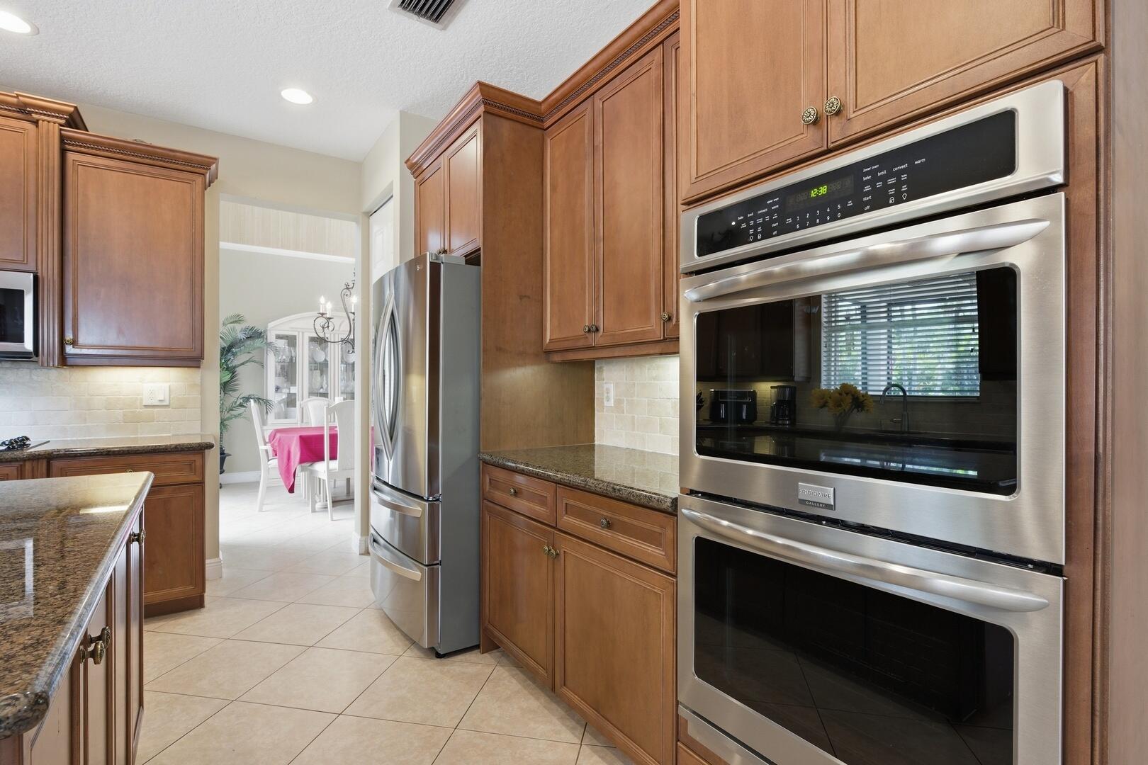 11161 Sunset Ridge Circle