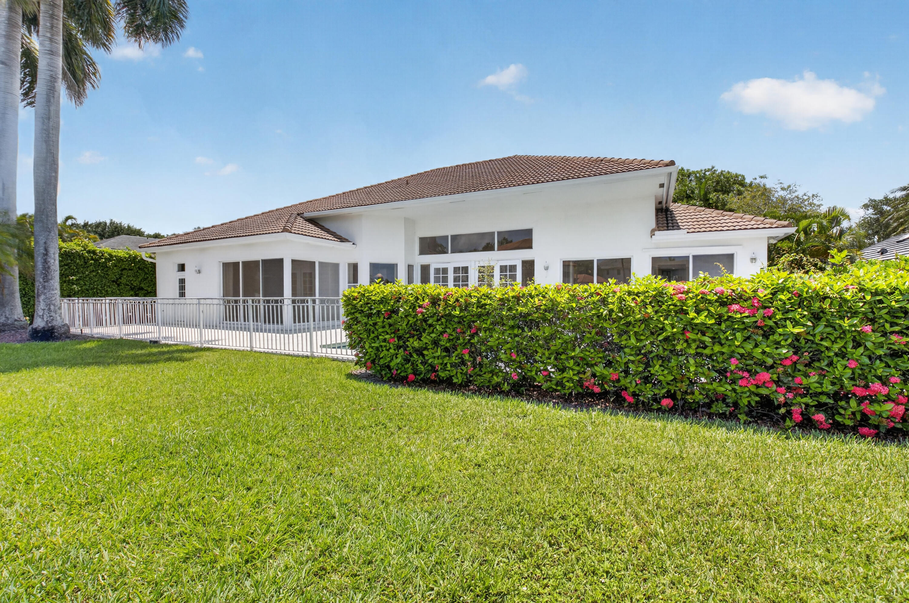 5768 Harrington Way