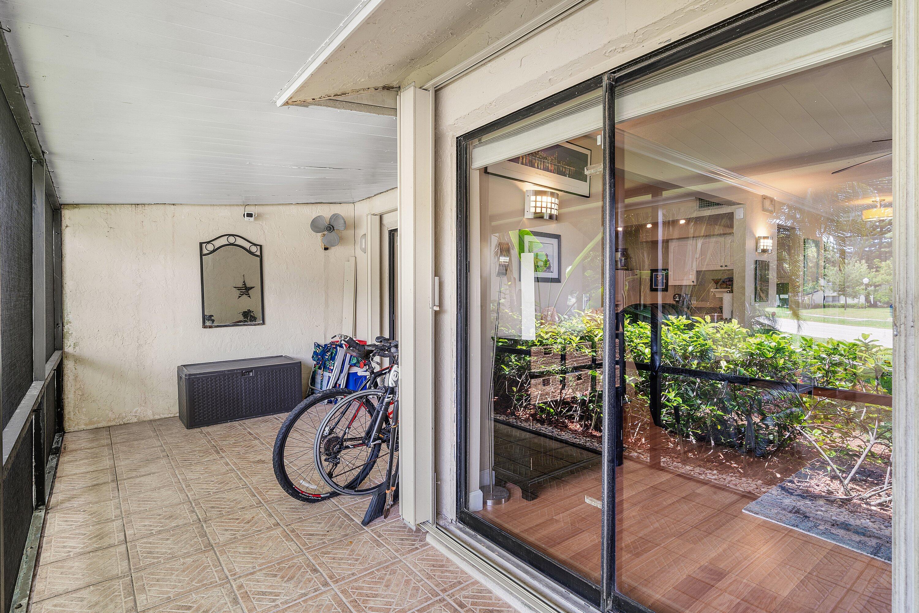 7200 NW 2nd Avenue 0660
