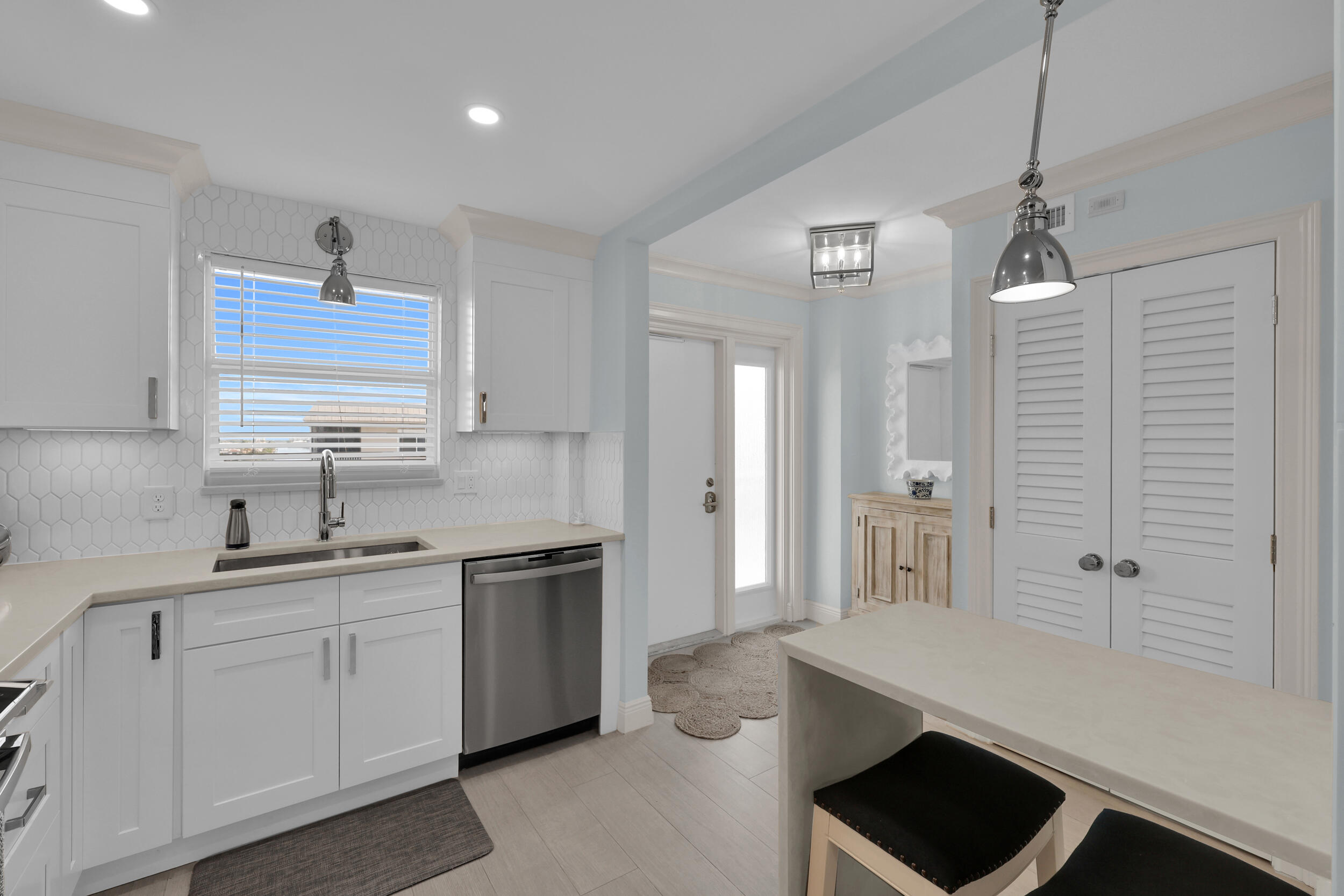3114 S Ocean Boulevard 705