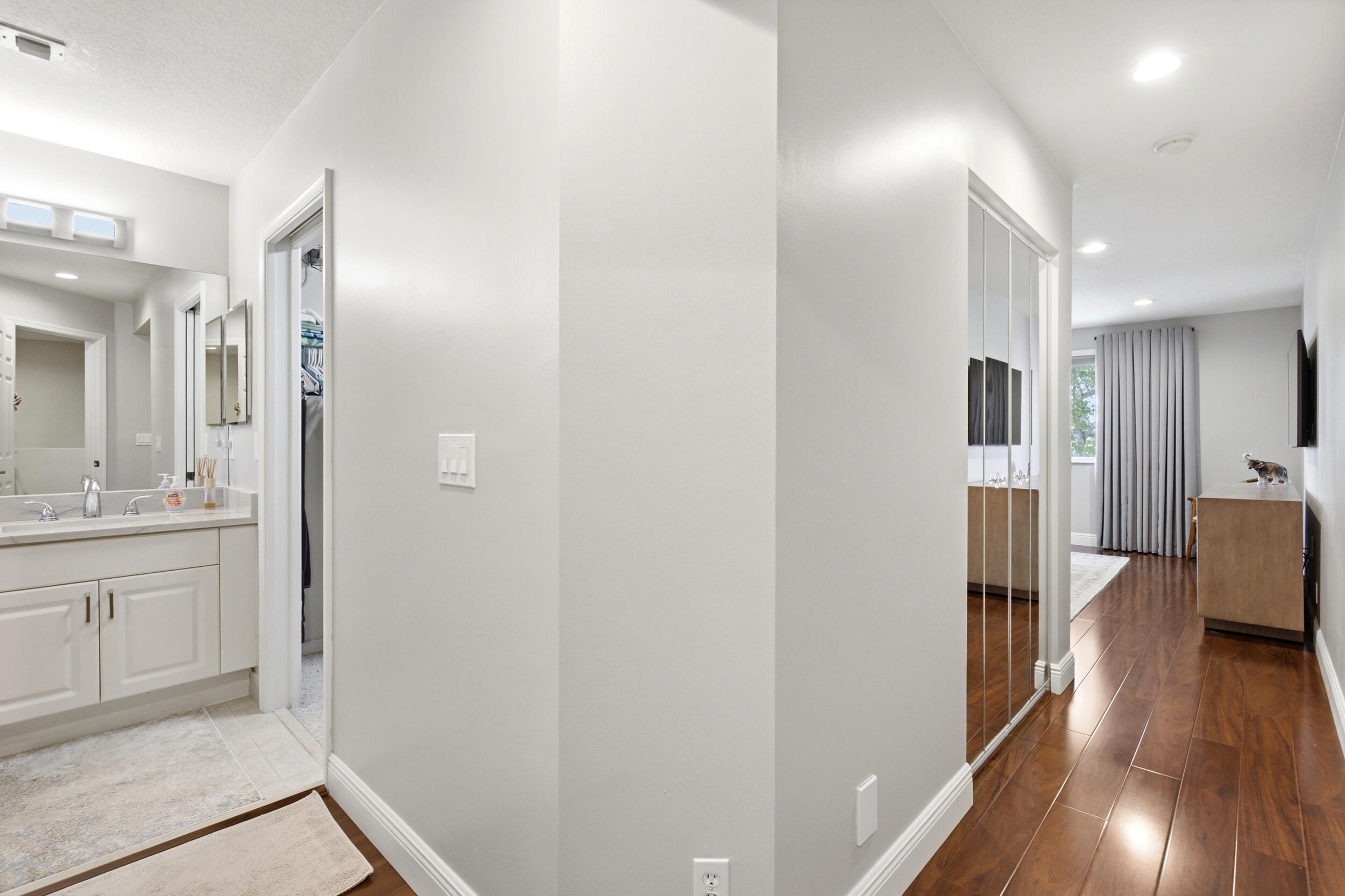 5616 NW 127th Terrace