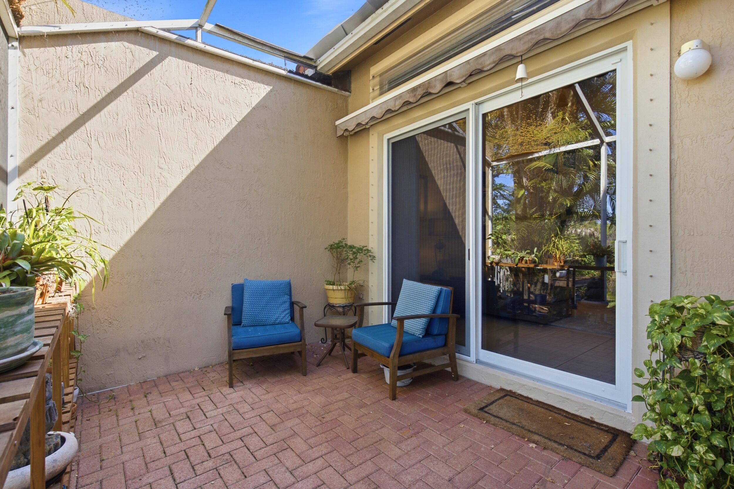 5616 NW 127th Terrace