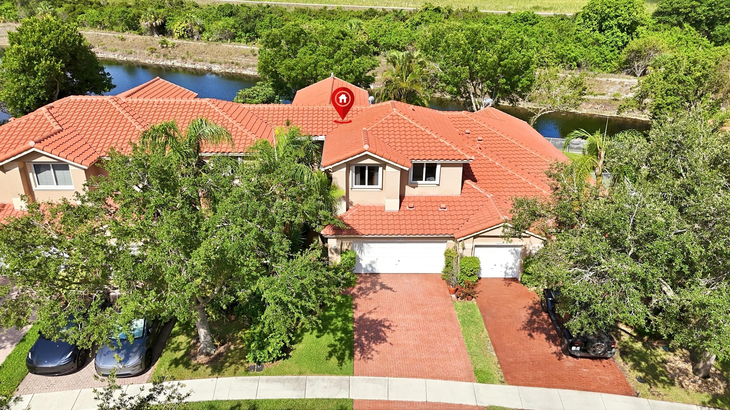5616 NW 127th Terrace