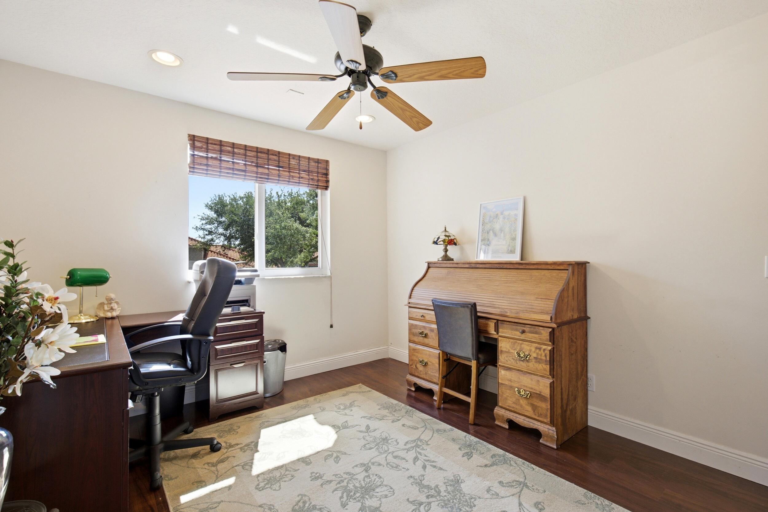 5616 NW 127th Terrace