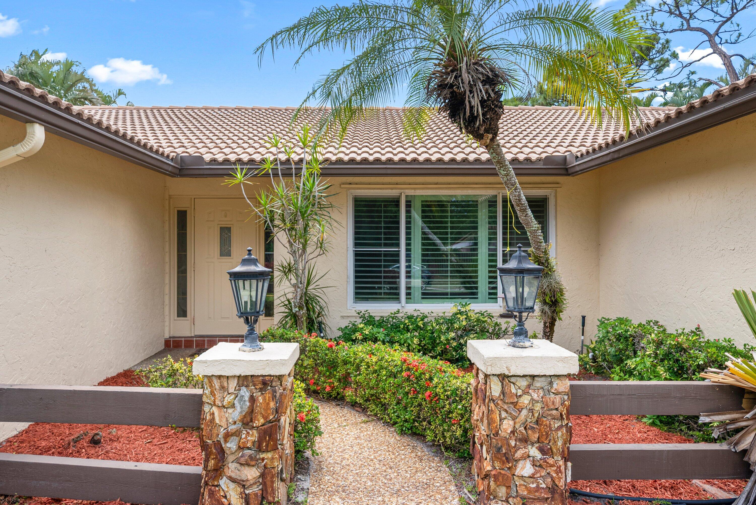 2493 NW Timbercreek Circle NW