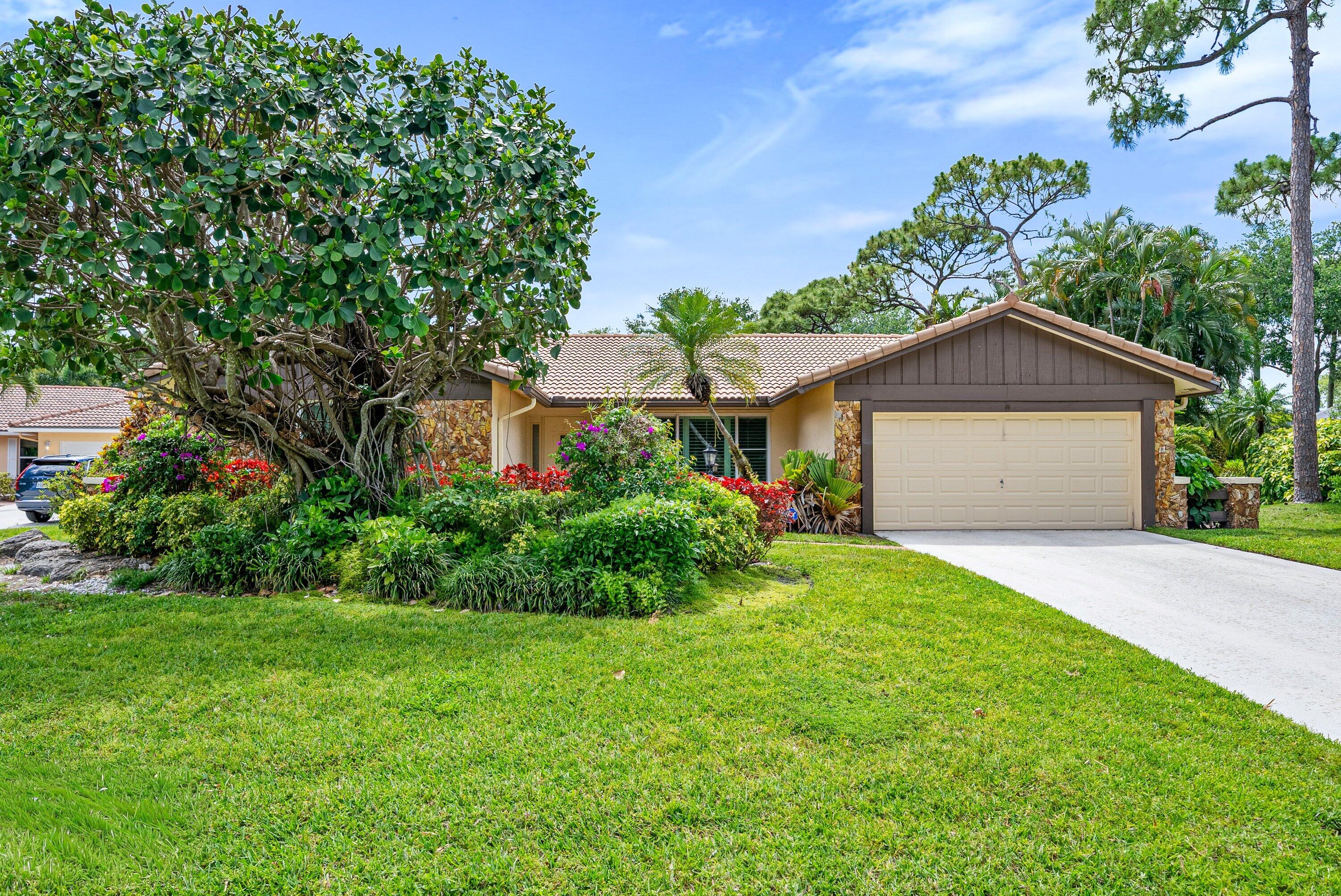 2493 NW Timbercreek Circle NW