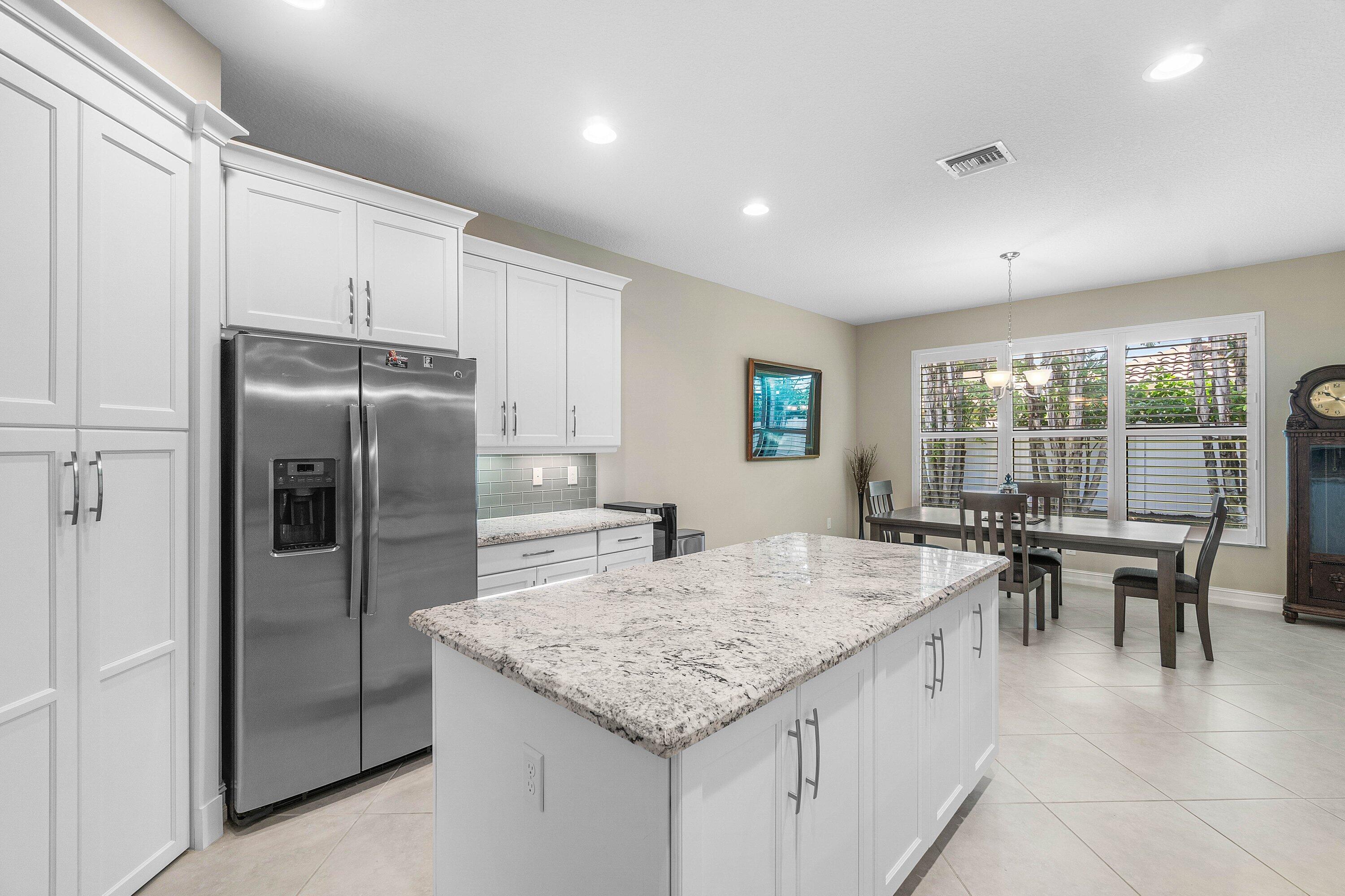 8109 Snowflake Obsidian Trail