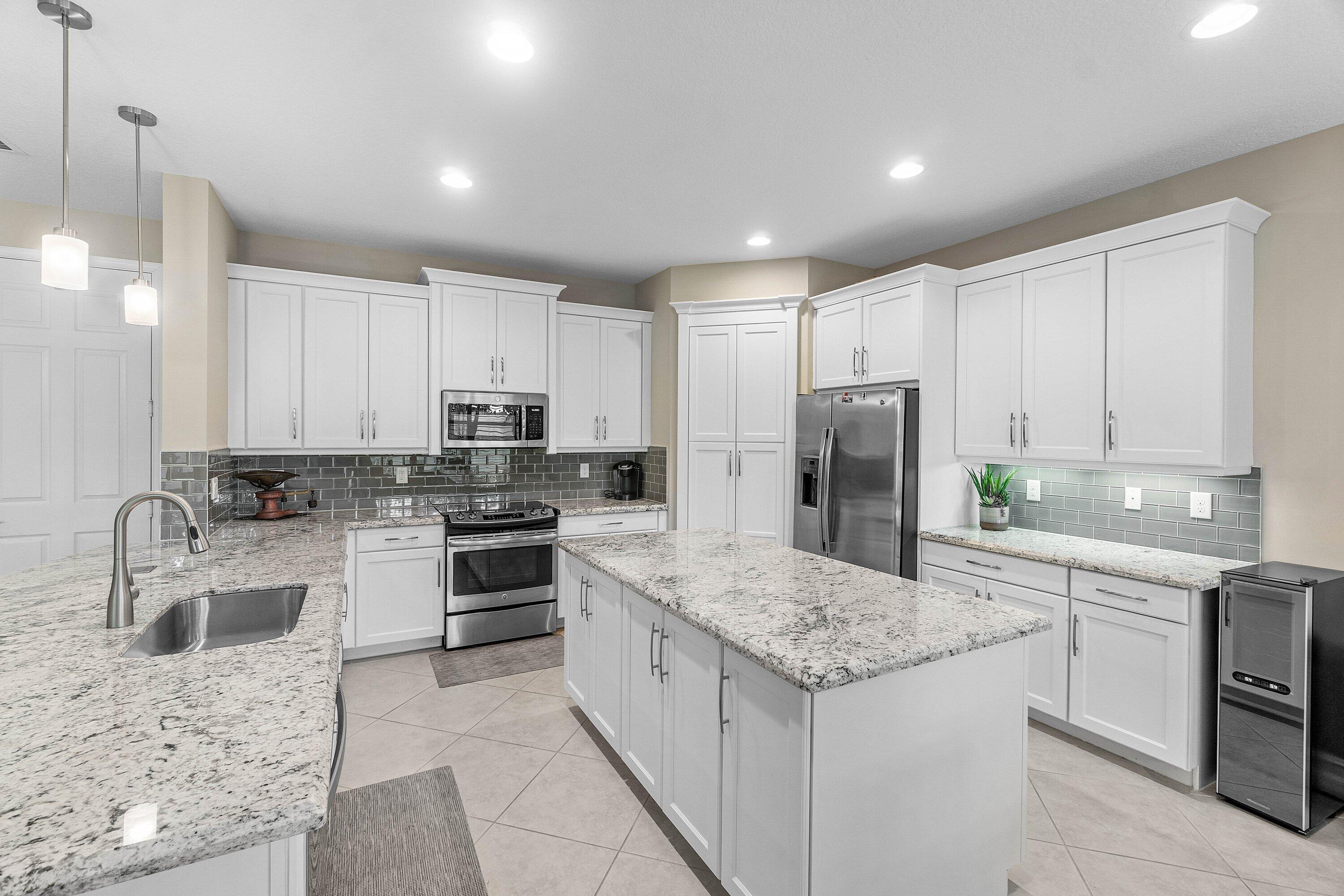 8109 Snowflake Obsidian Trail
