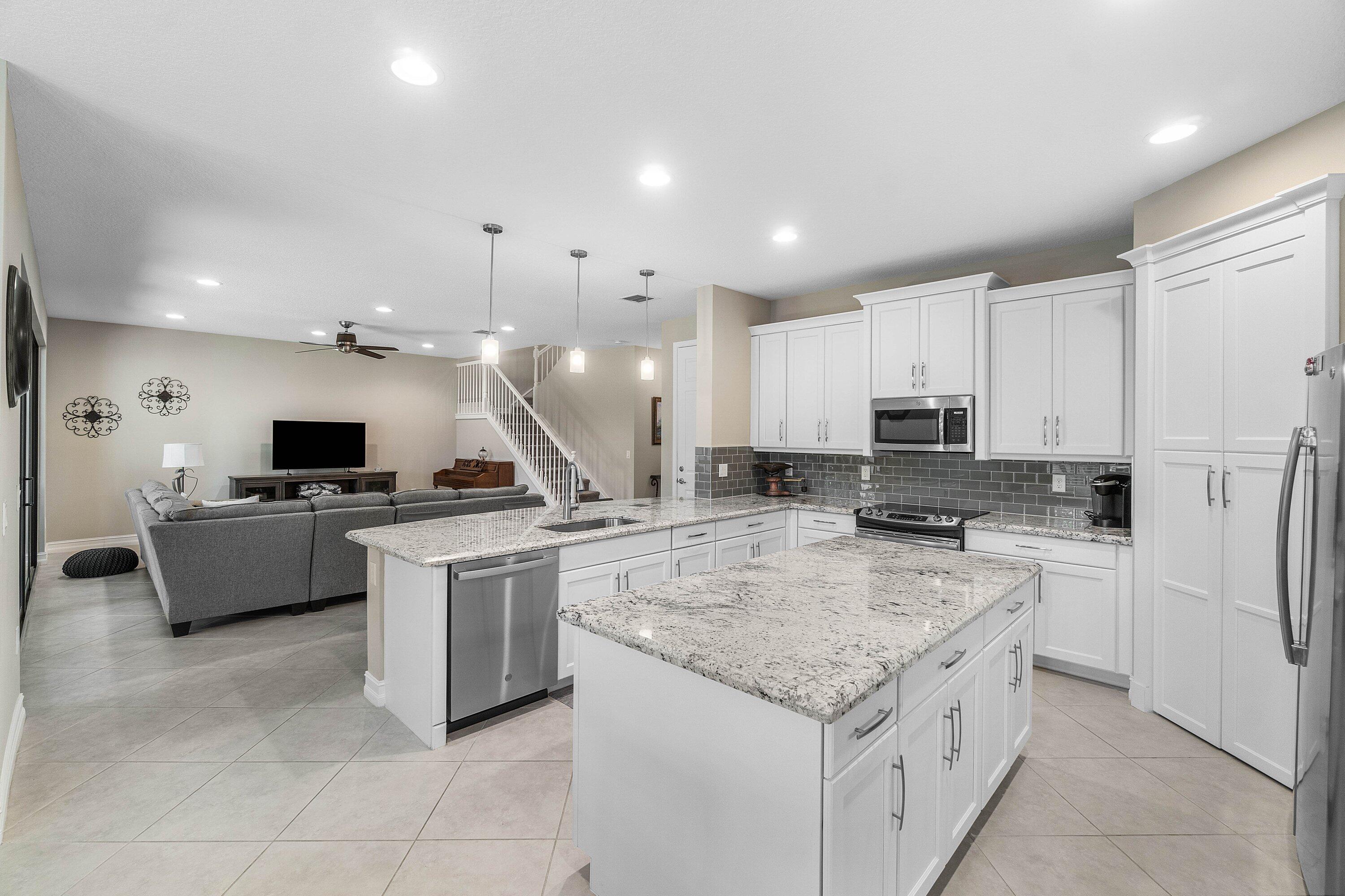 8109 Snowflake Obsidian Trail