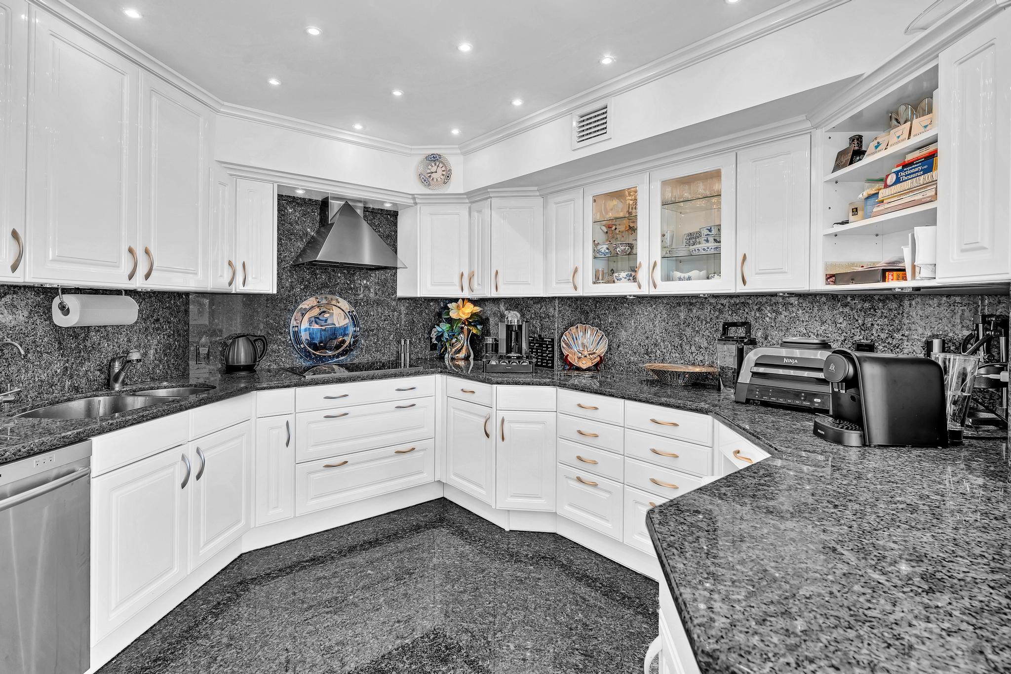 3320 W 90th Street