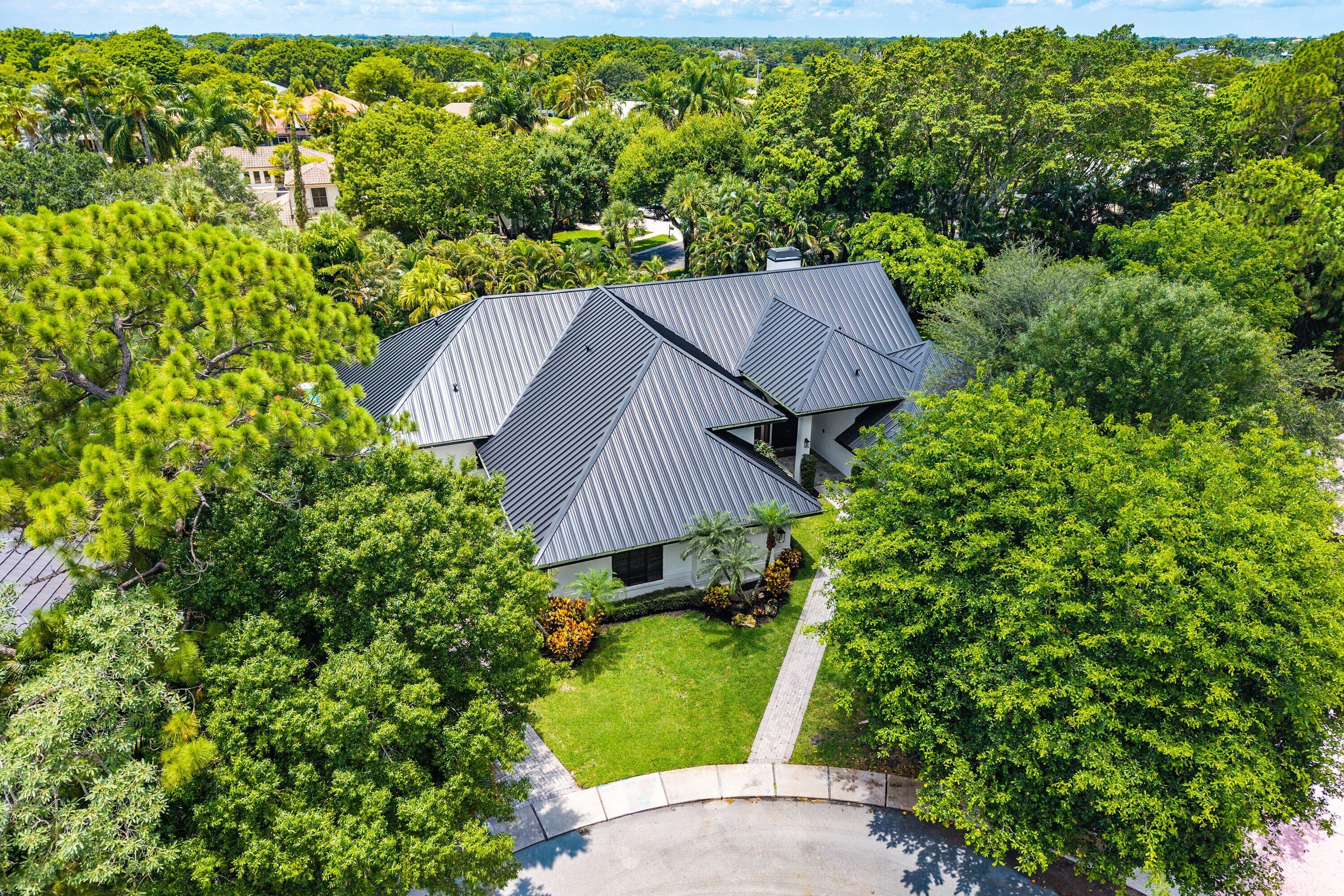 3235 Hyde Circle