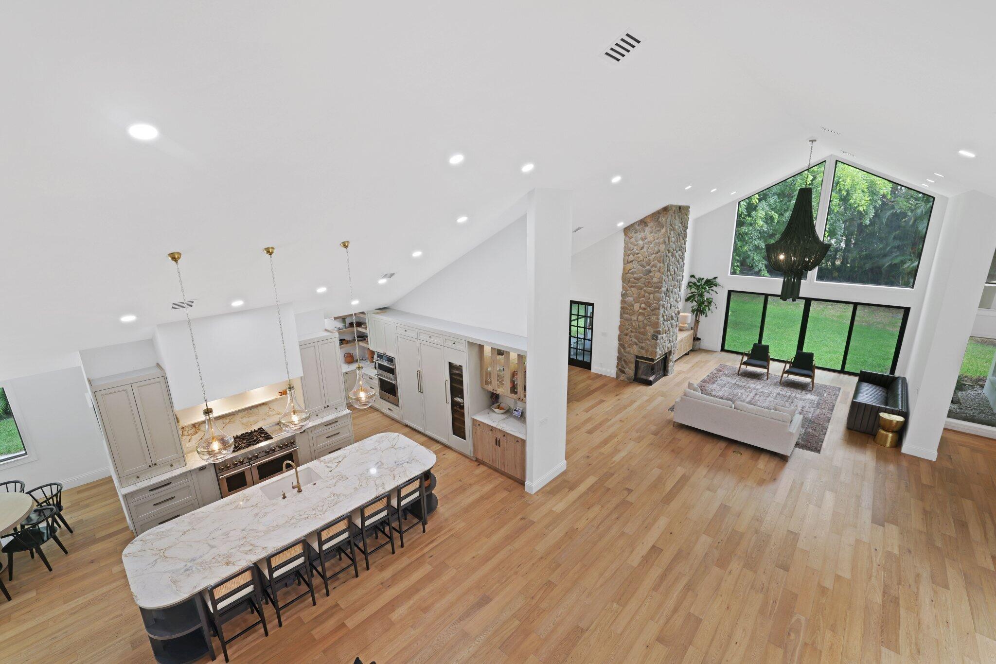 3235 Hyde Circle