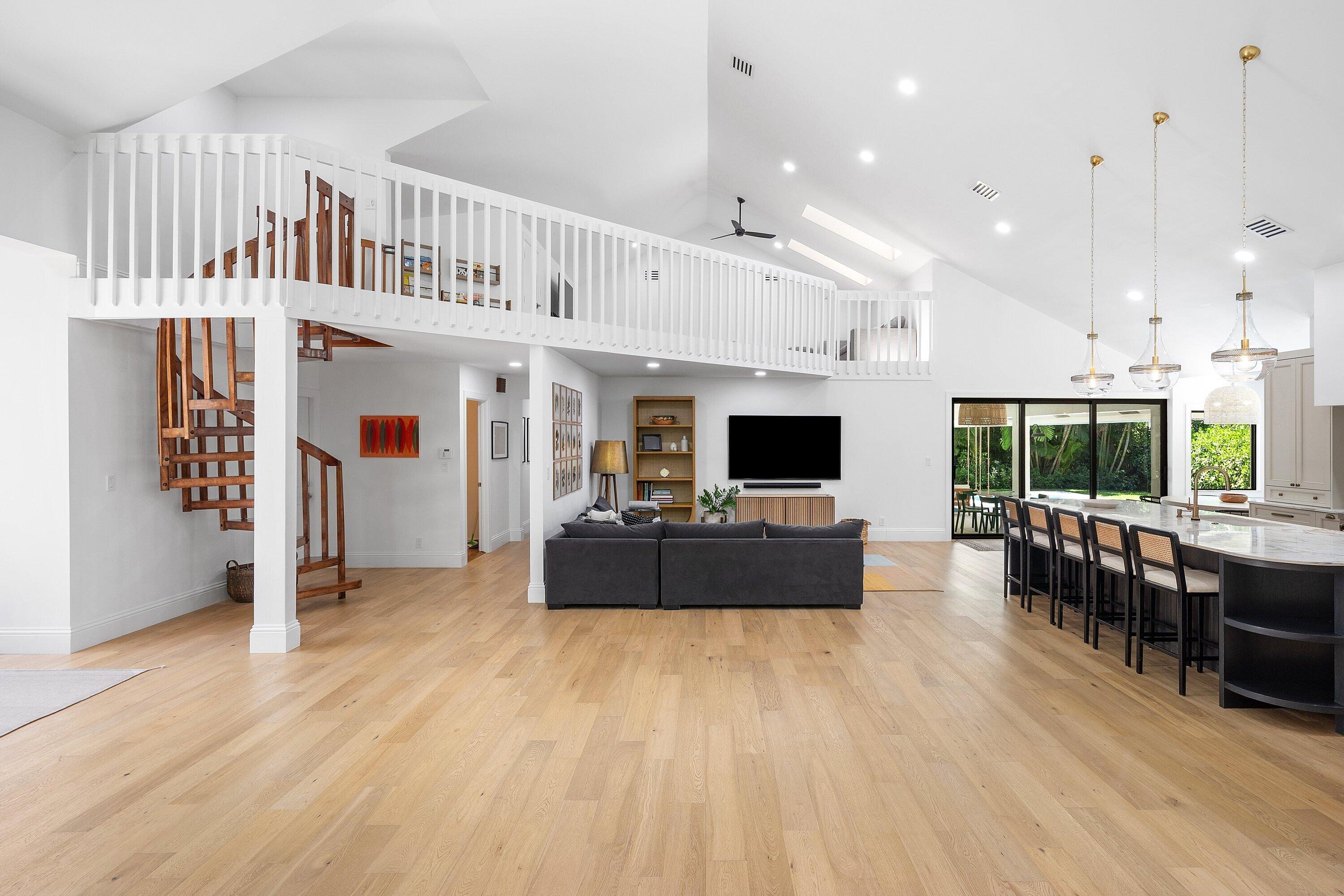 3235 Hyde Circle