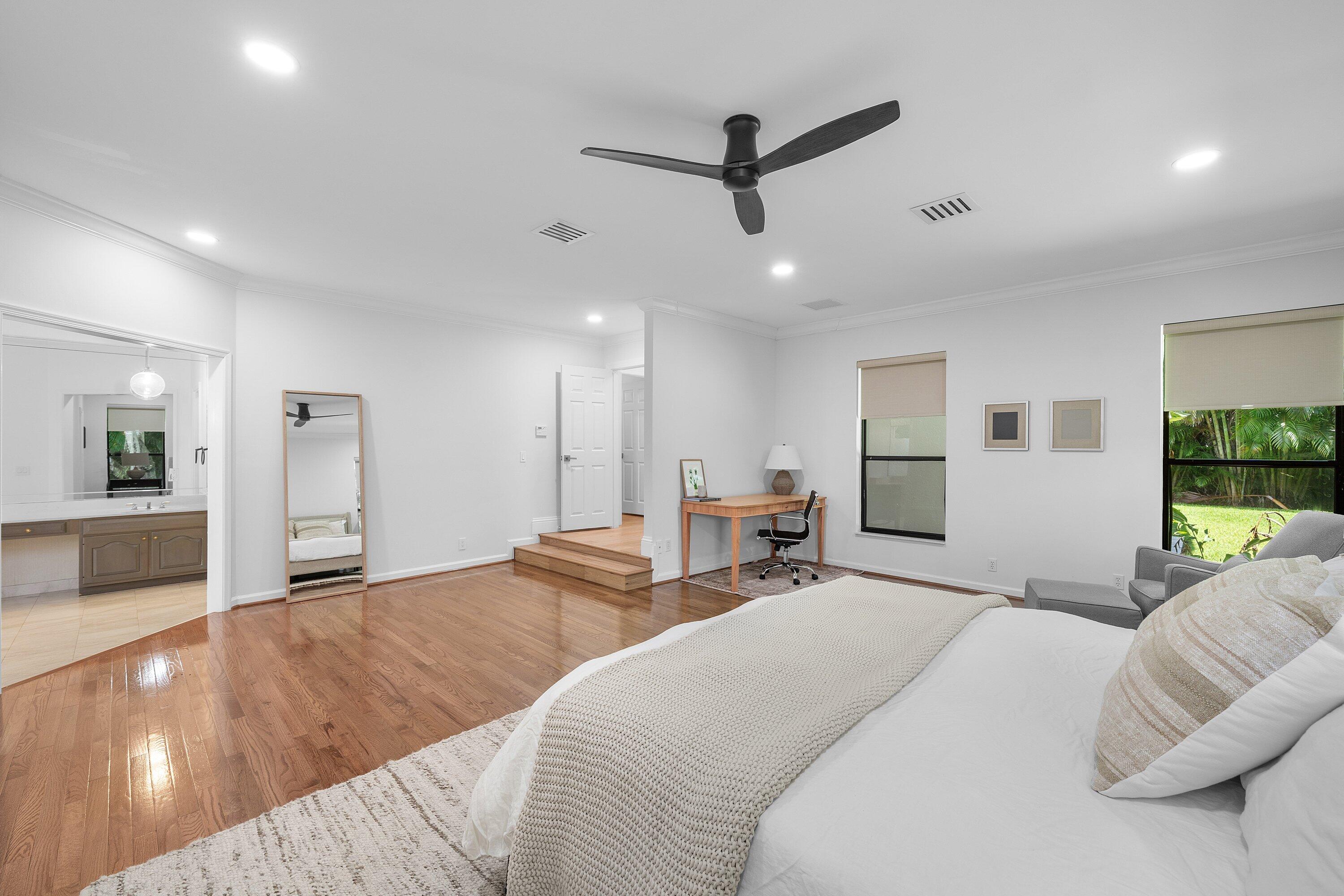 3235 Hyde Circle