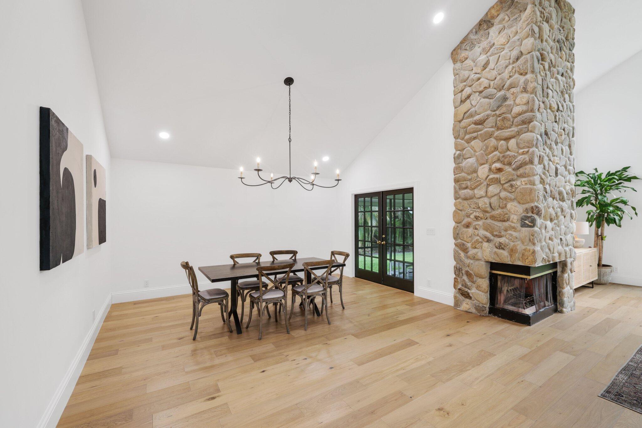 3235 Hyde Circle