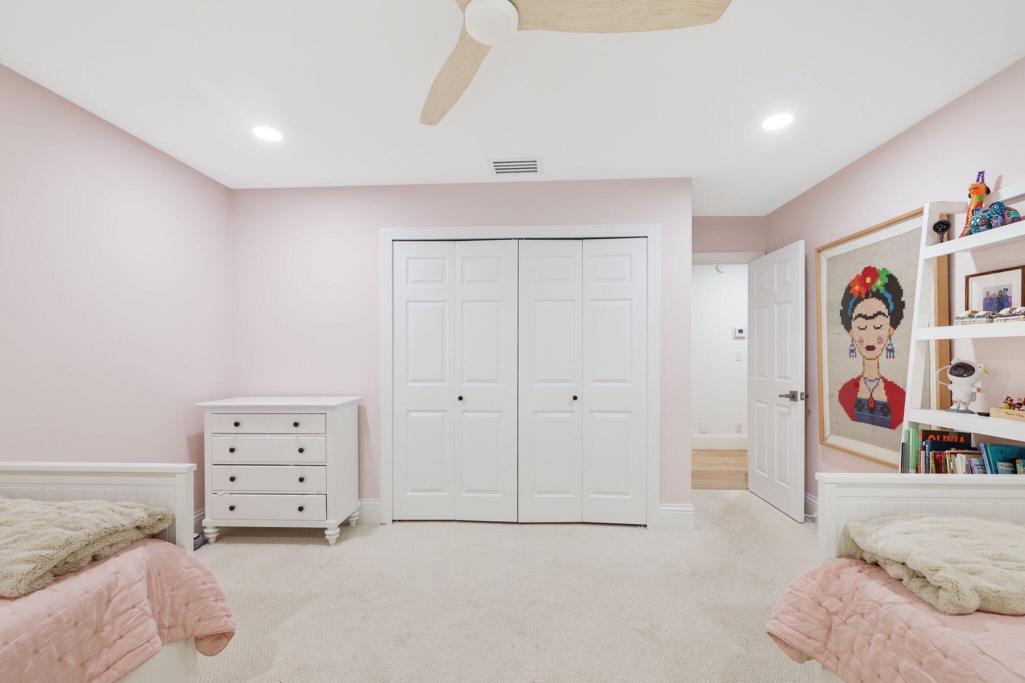 3235 Hyde Circle