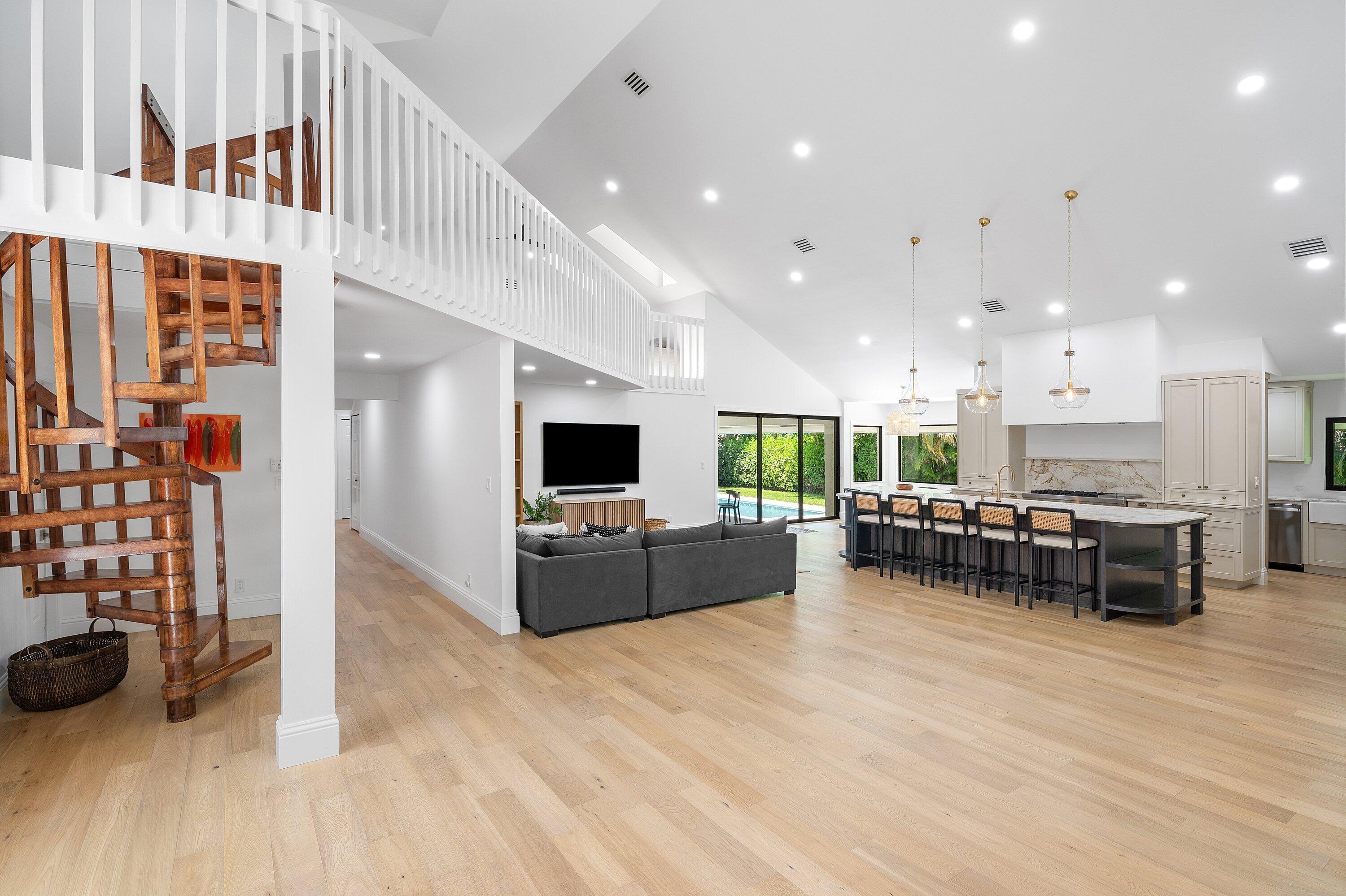 3235 Hyde Circle