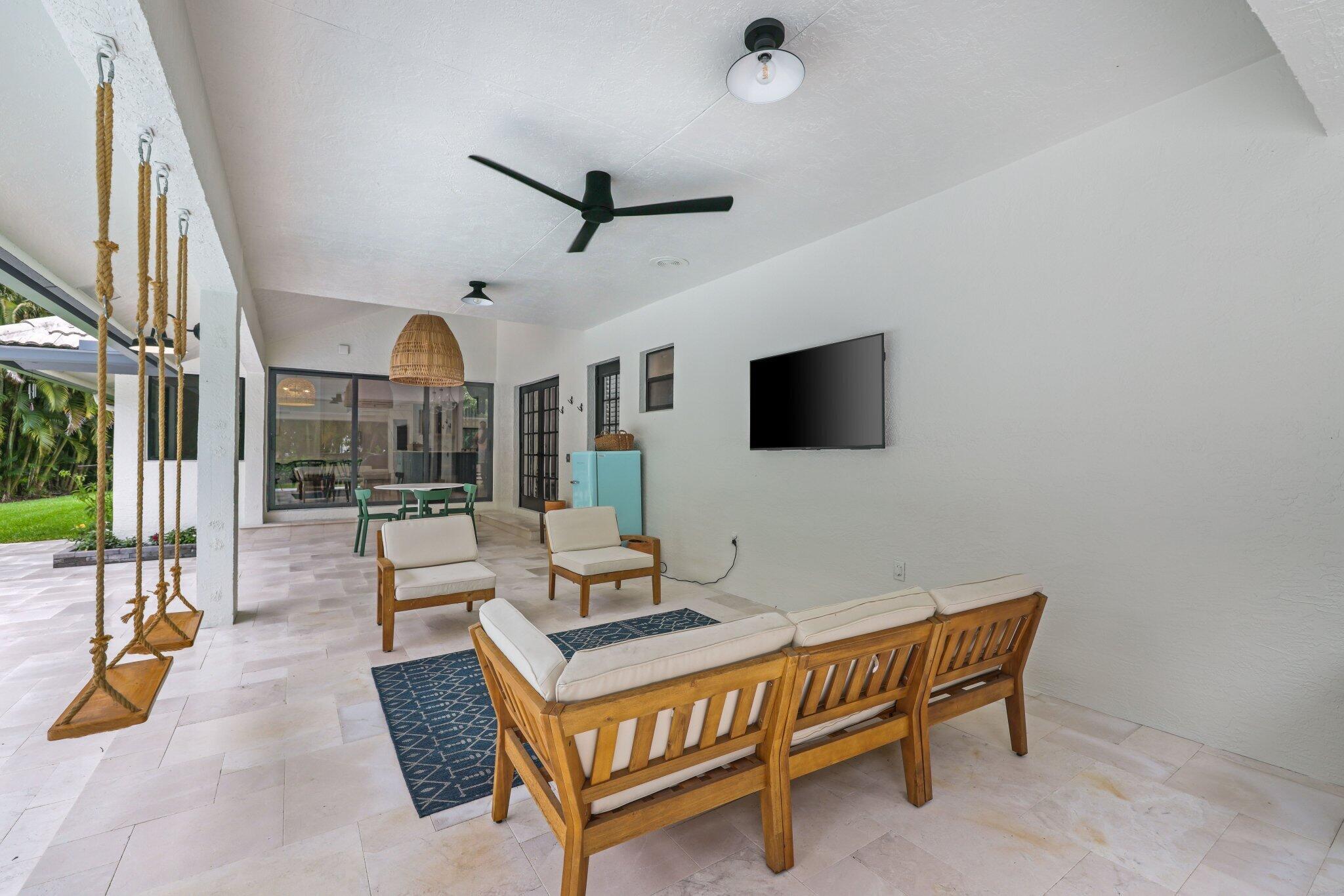 3235 Hyde Circle