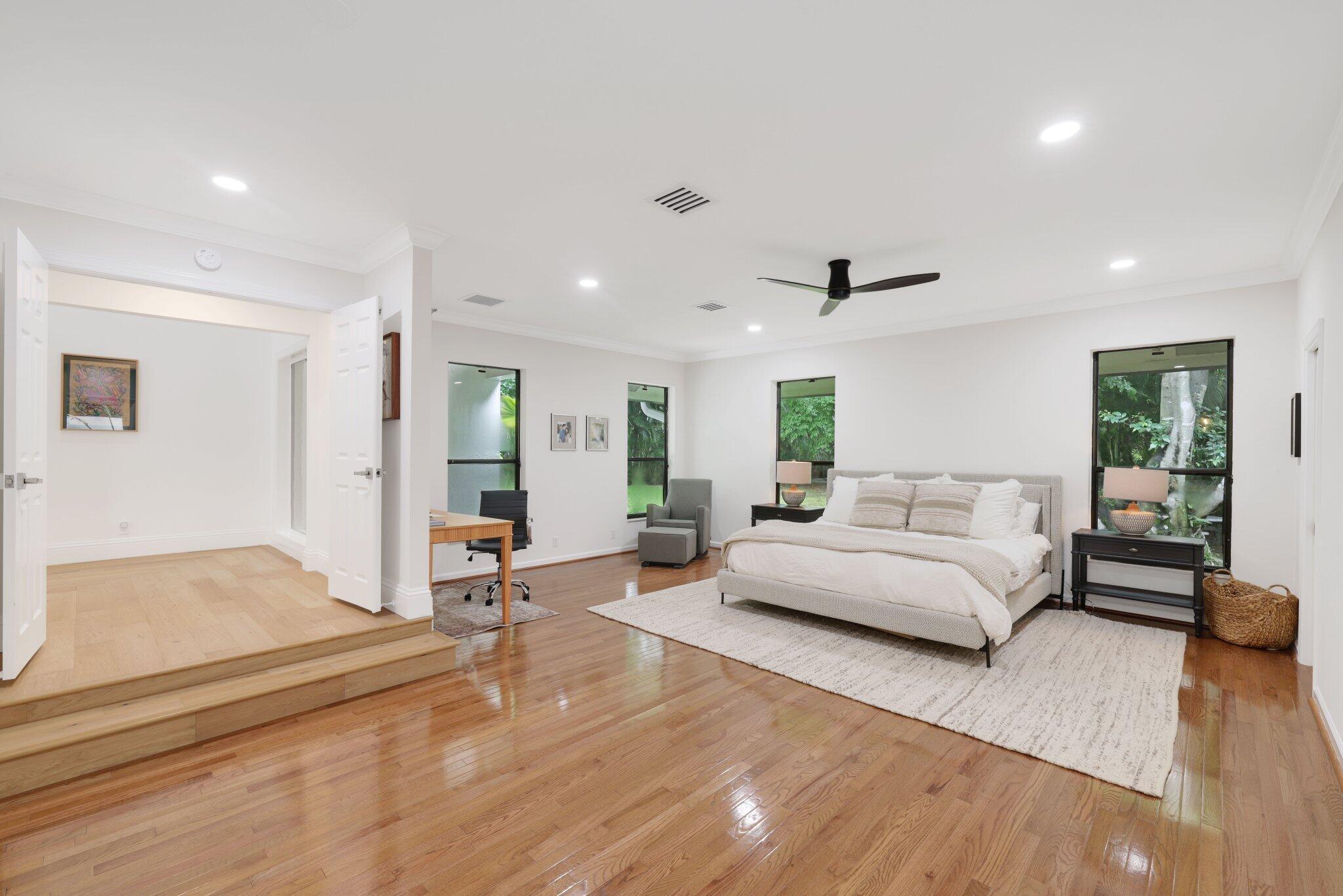 3235 Hyde Circle