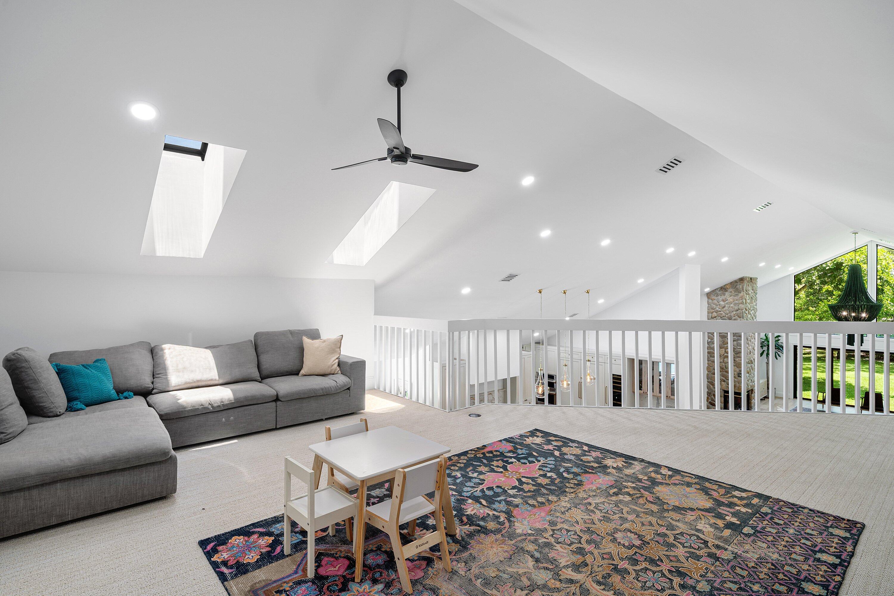 3235 Hyde Circle