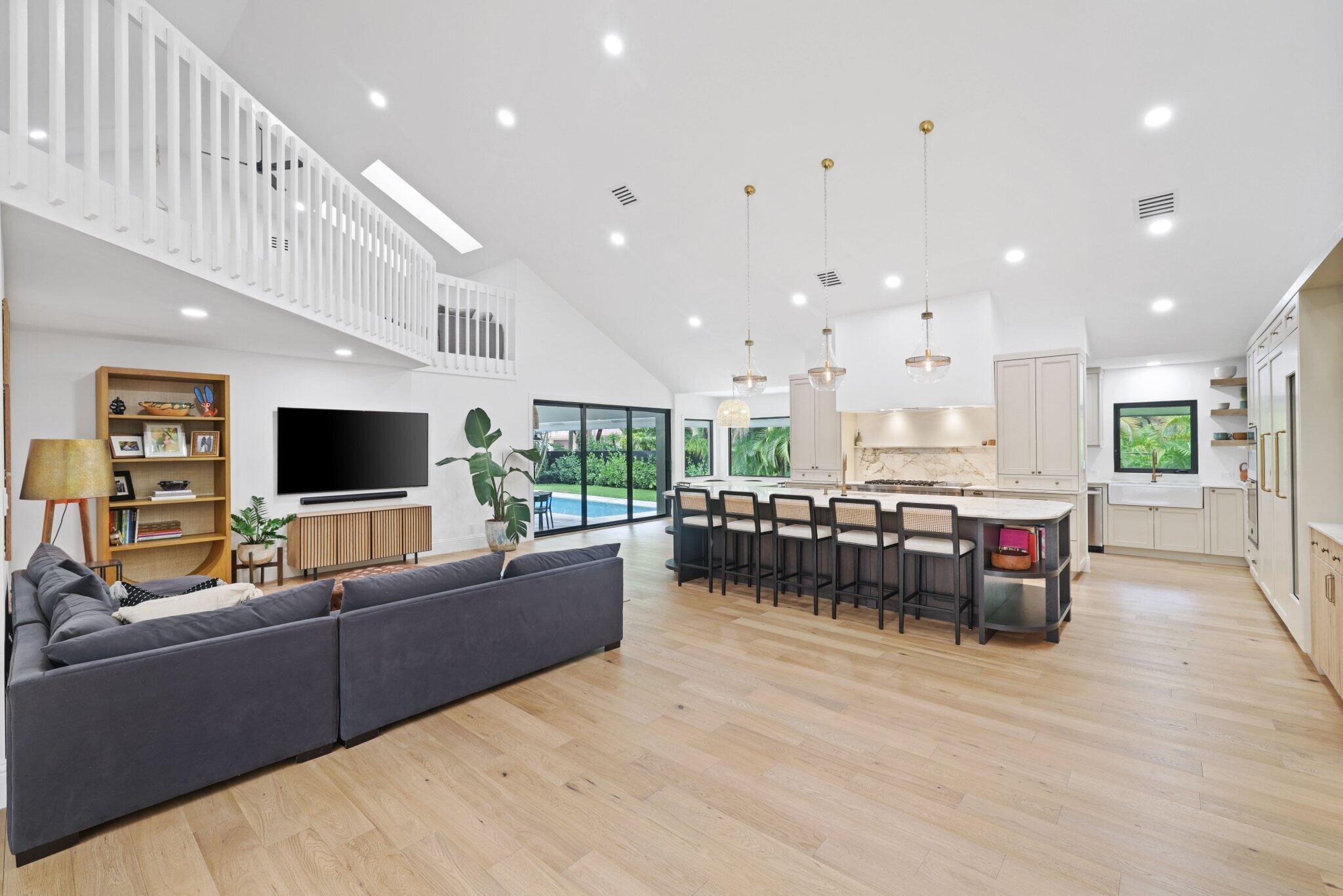 3235 Hyde Circle