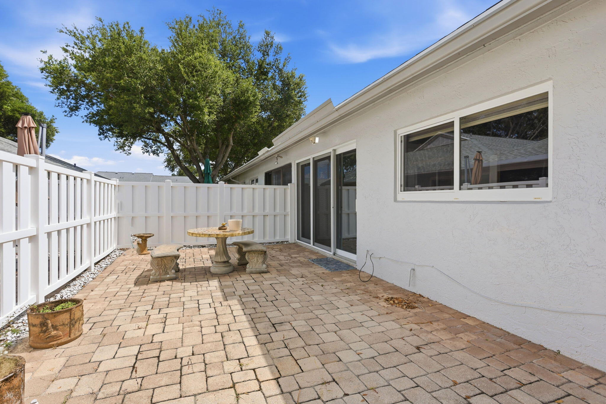 8621 Jasmine Way