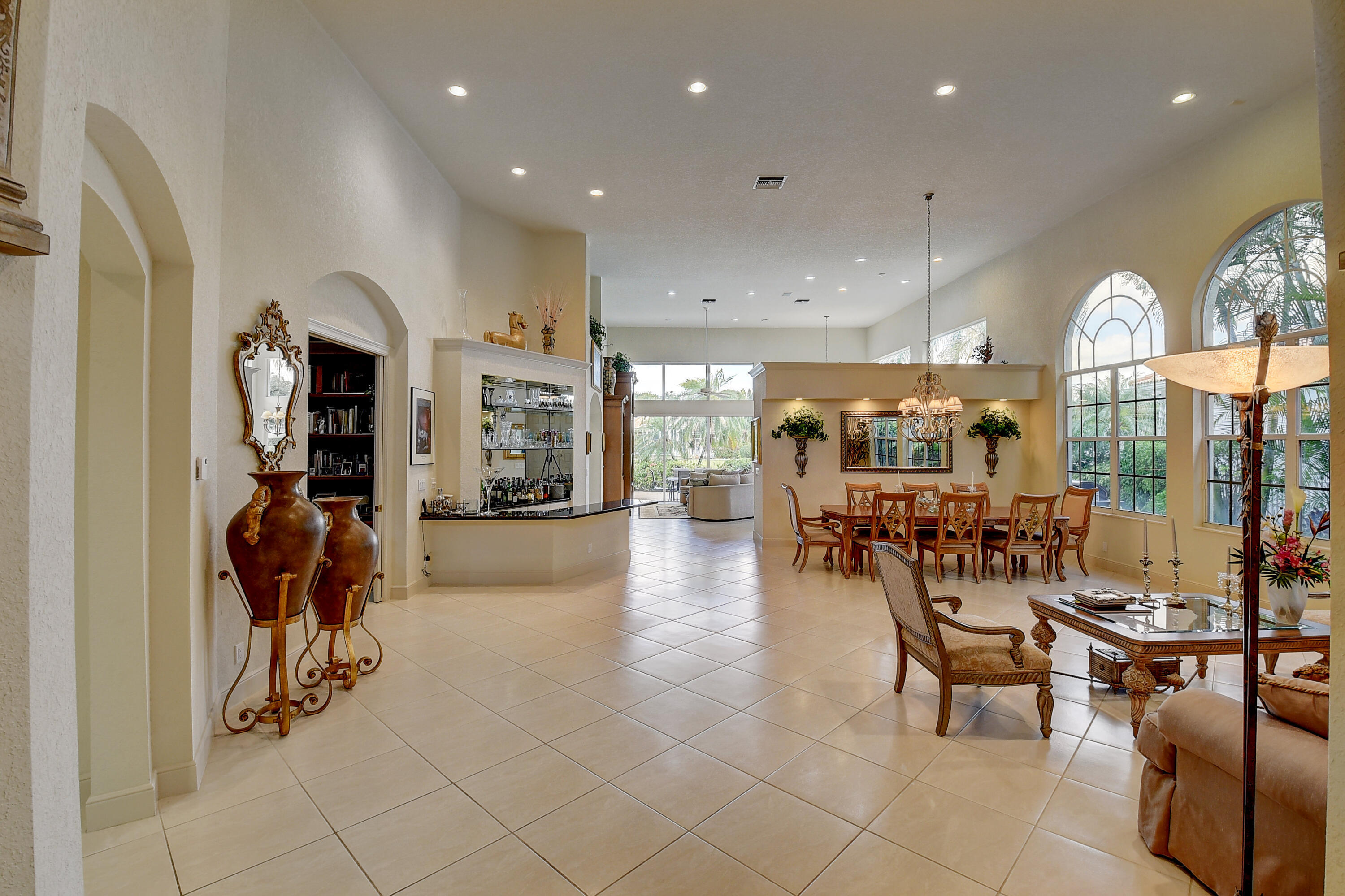 4185 NW Briarcliff Circle