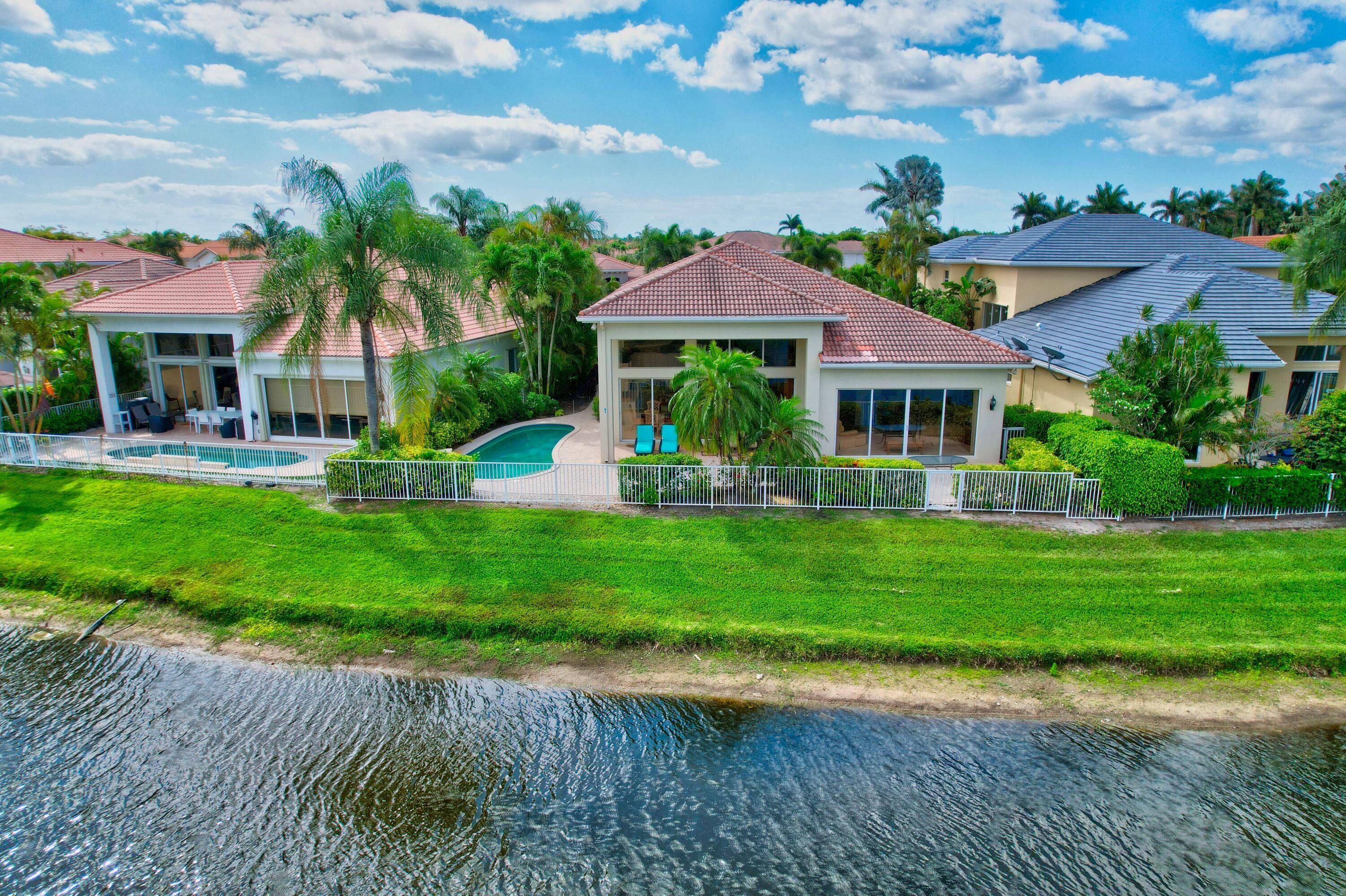 4185 NW Briarcliff Circle