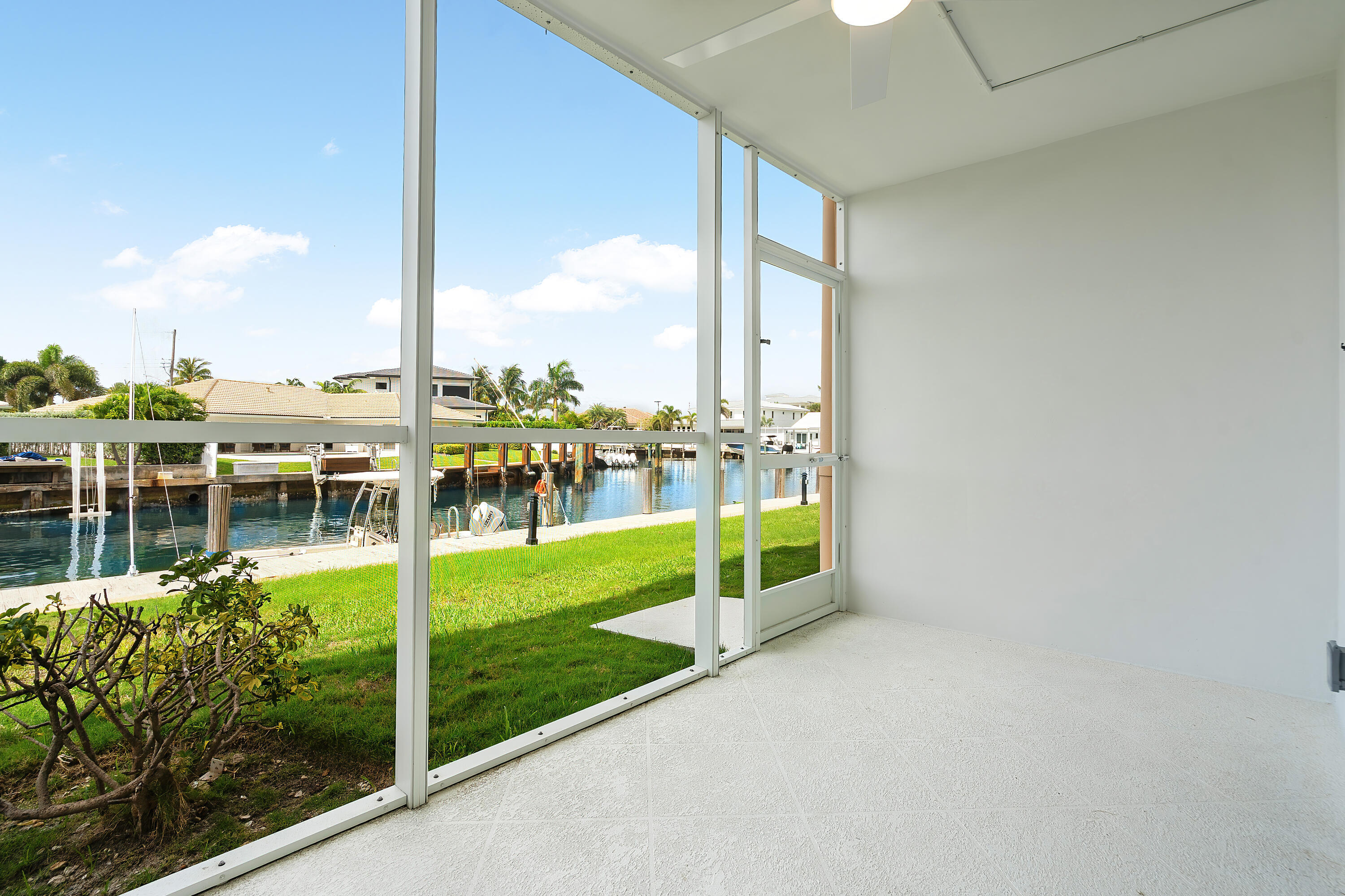 750 NE Spanish River Boulevard 1090