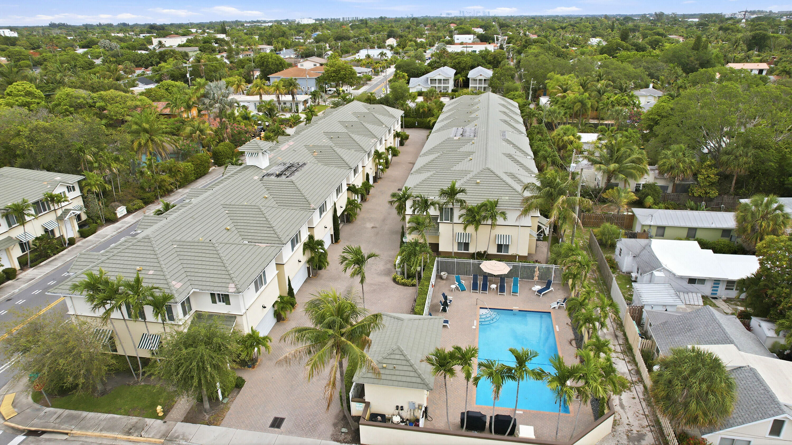 518 N Federal Highway 14