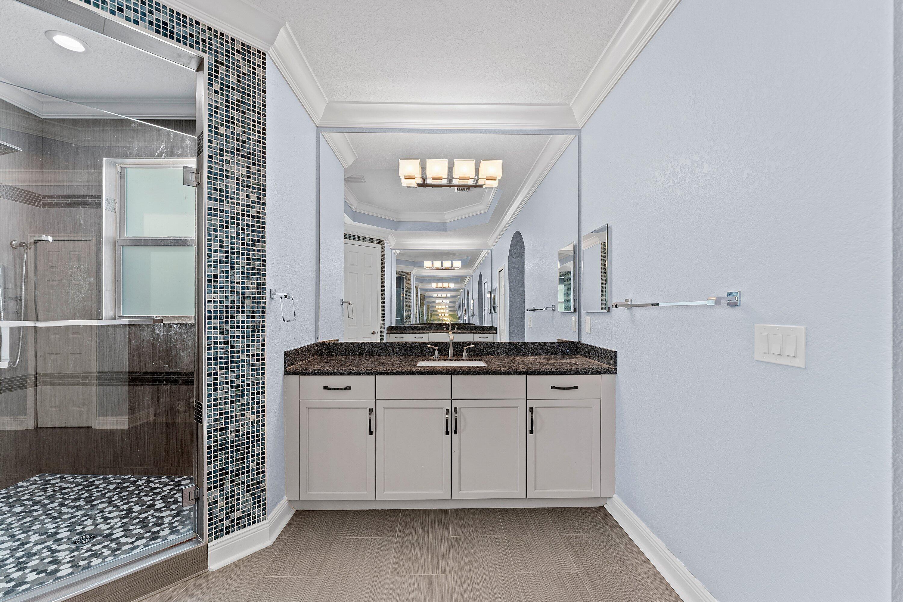 9173 Oak Alley Drive