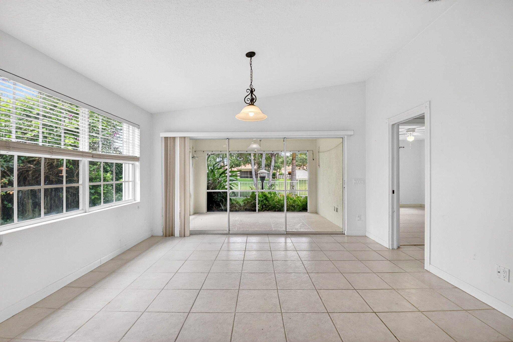 2774 Livingston Lane