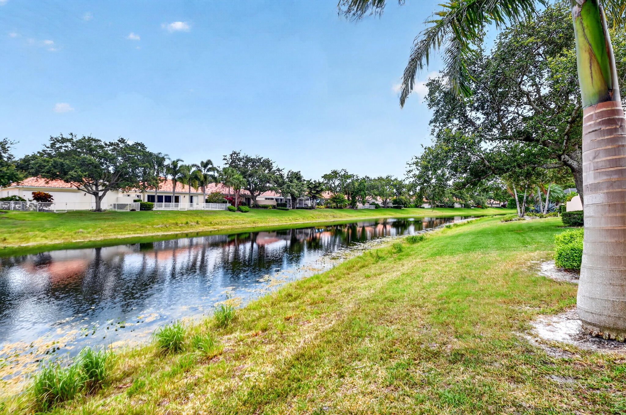 2774 Livingston Lane