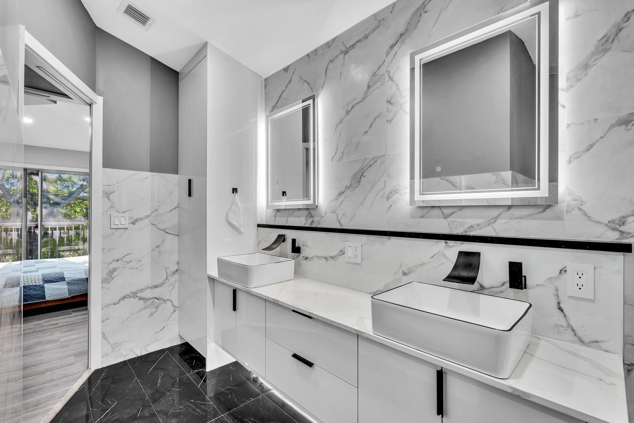 11251 Lakeview Drive 21-f