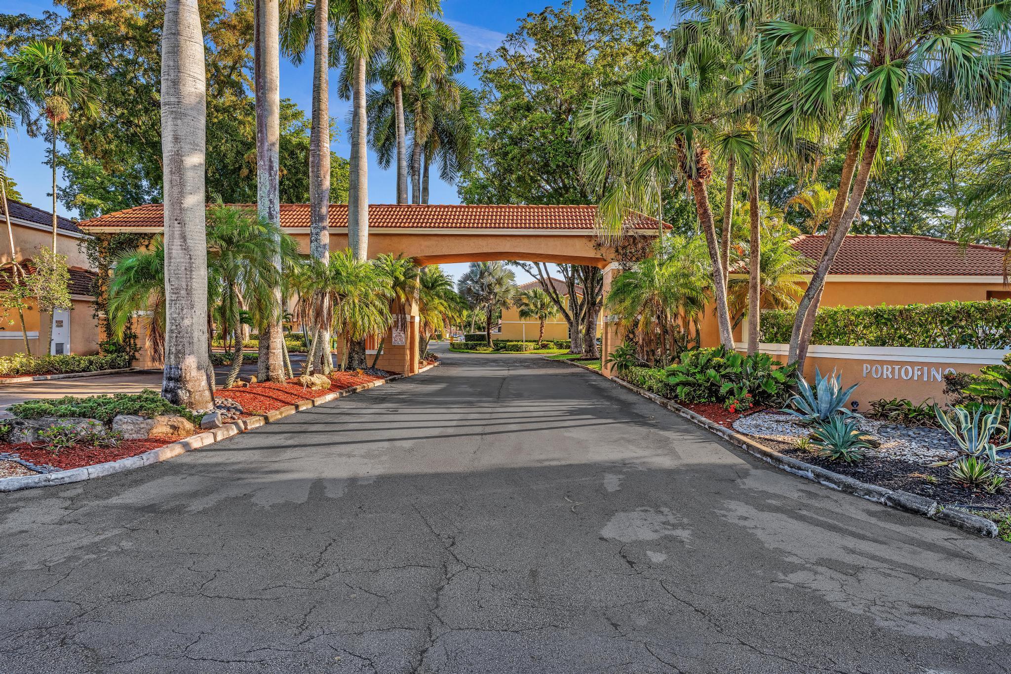 11251 Lakeview Drive 21-f