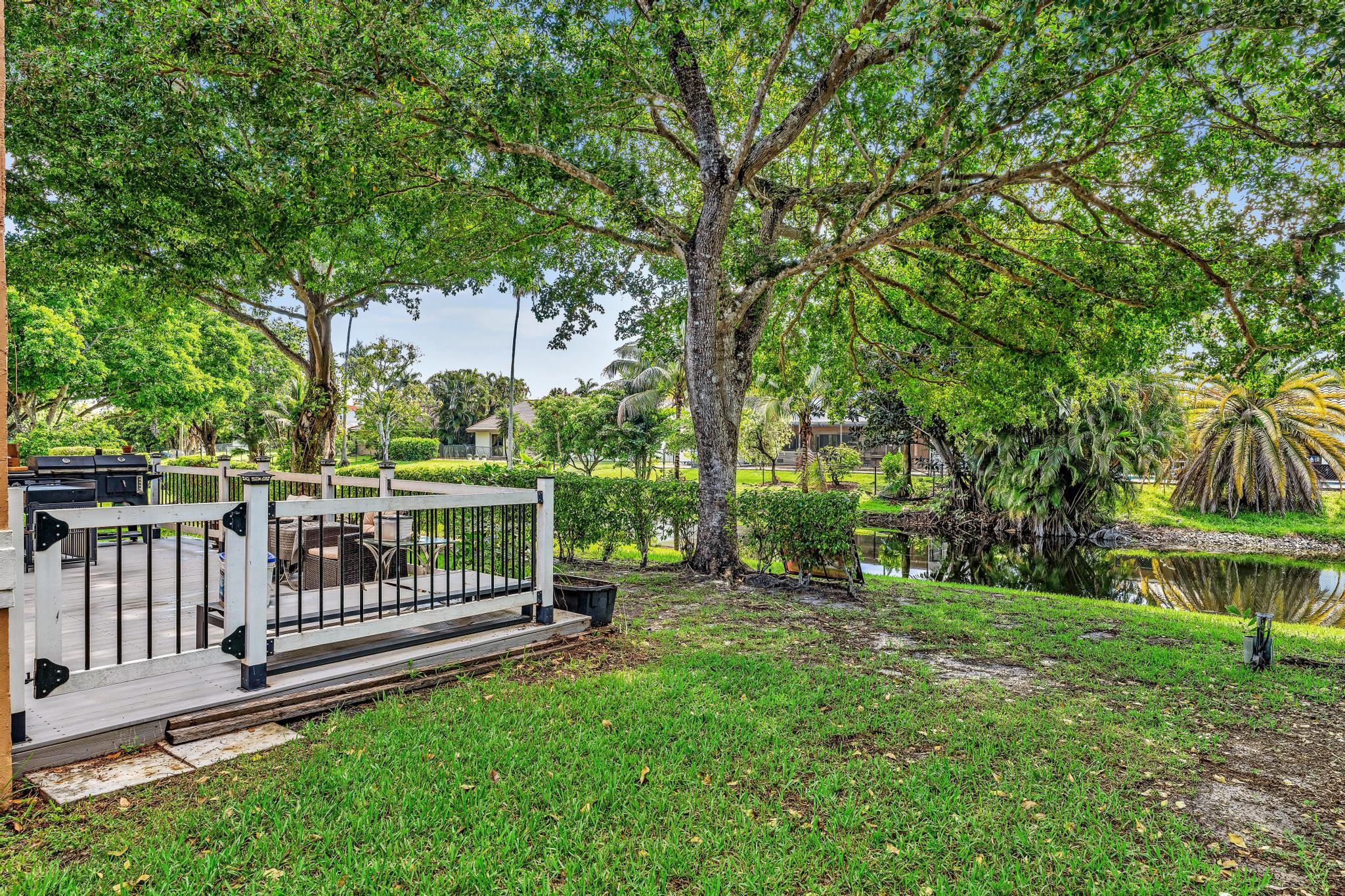 11251 Lakeview Drive 21-f