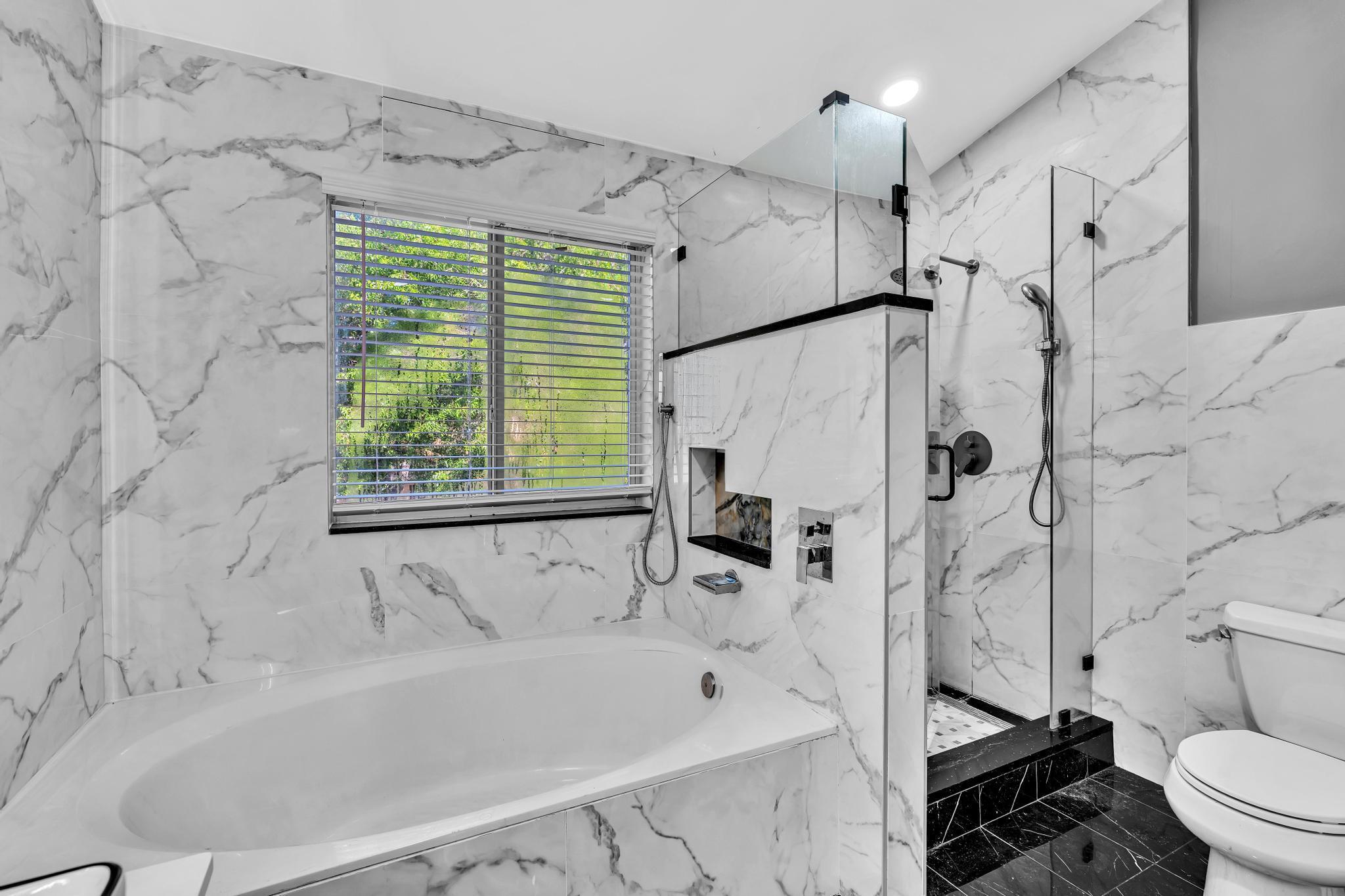 11251 Lakeview Drive 21-f