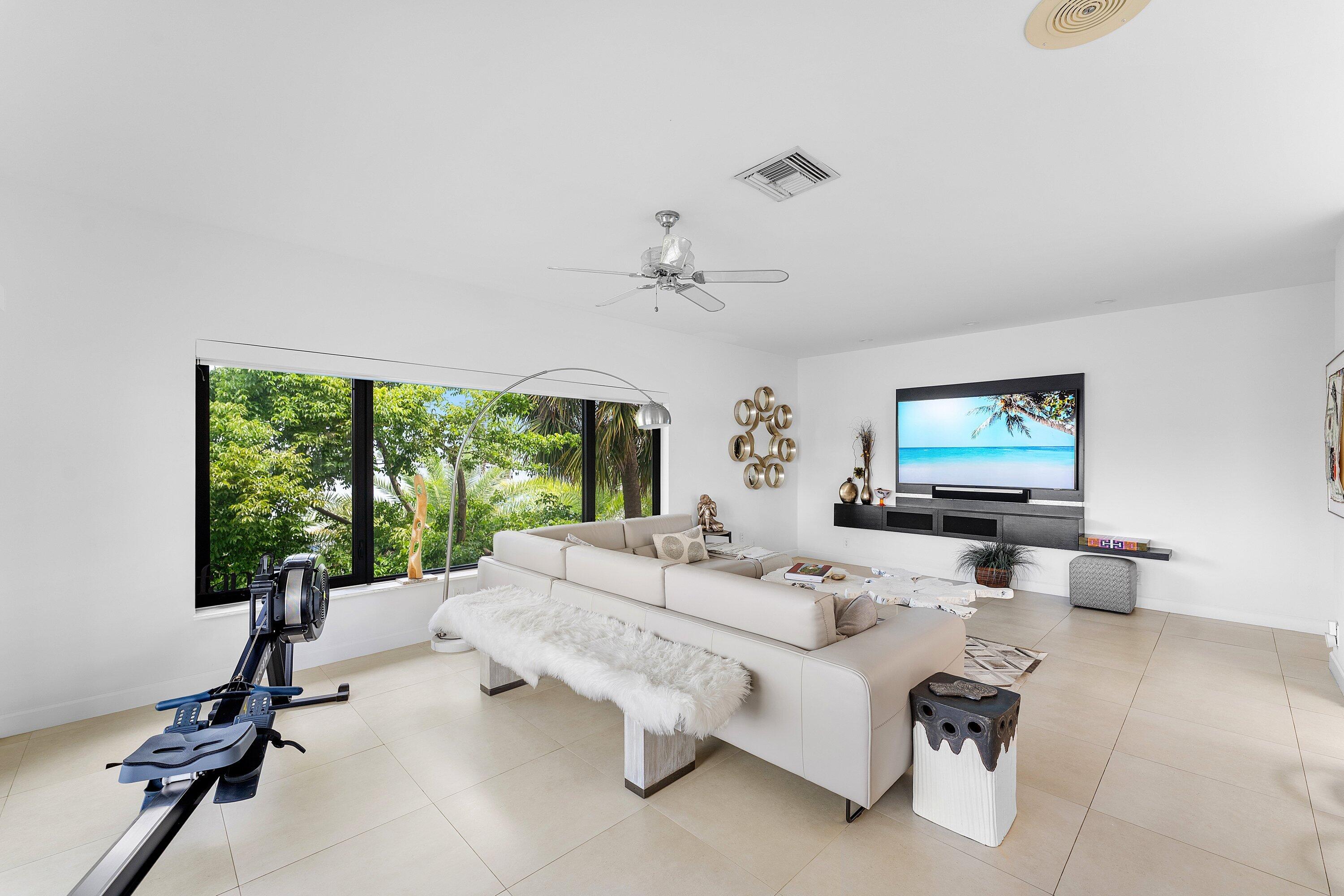 1102 Highland Beach Drive Unit: 2w