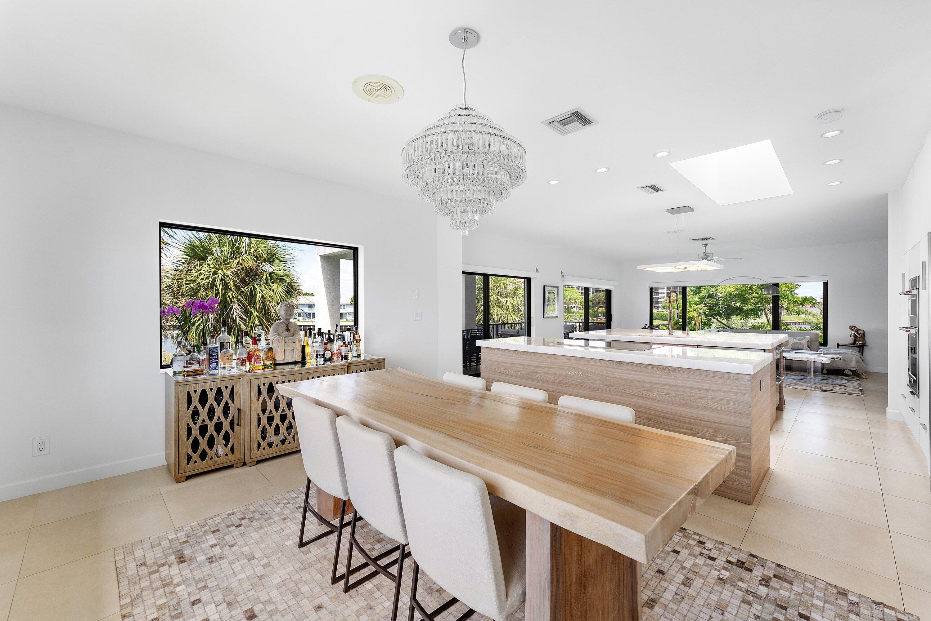 1102 Highland Beach Drive Unit: 2w